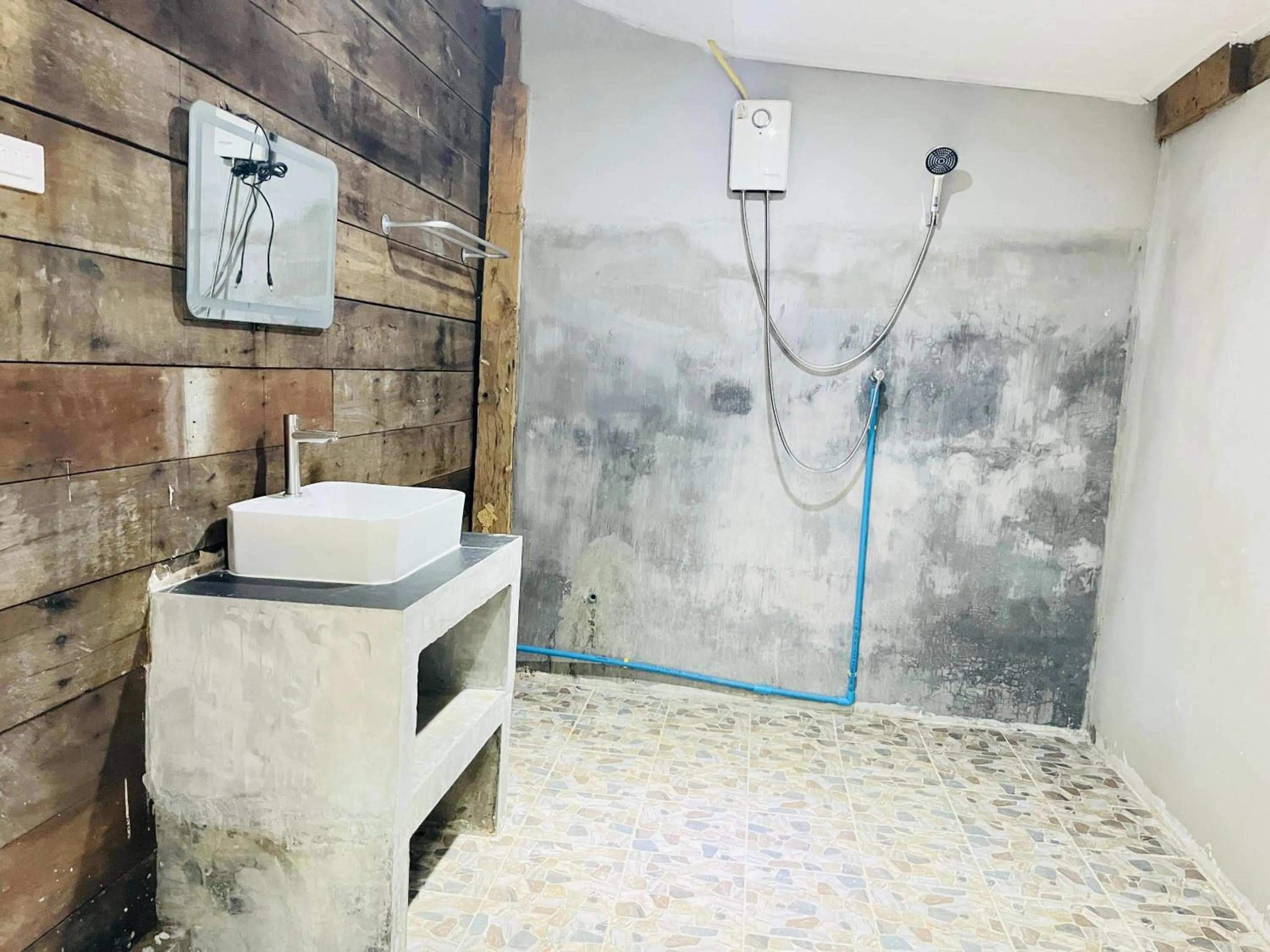 New Ozone Resort & Spa