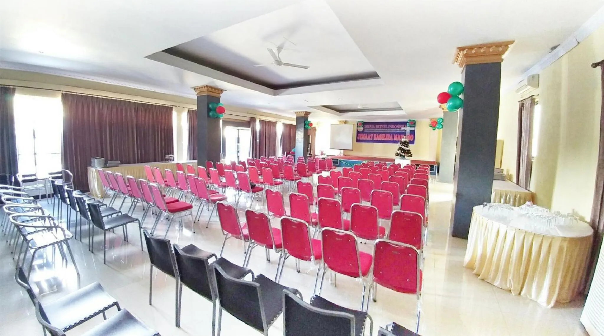 Banquet/Function facilities in Quint Hotel