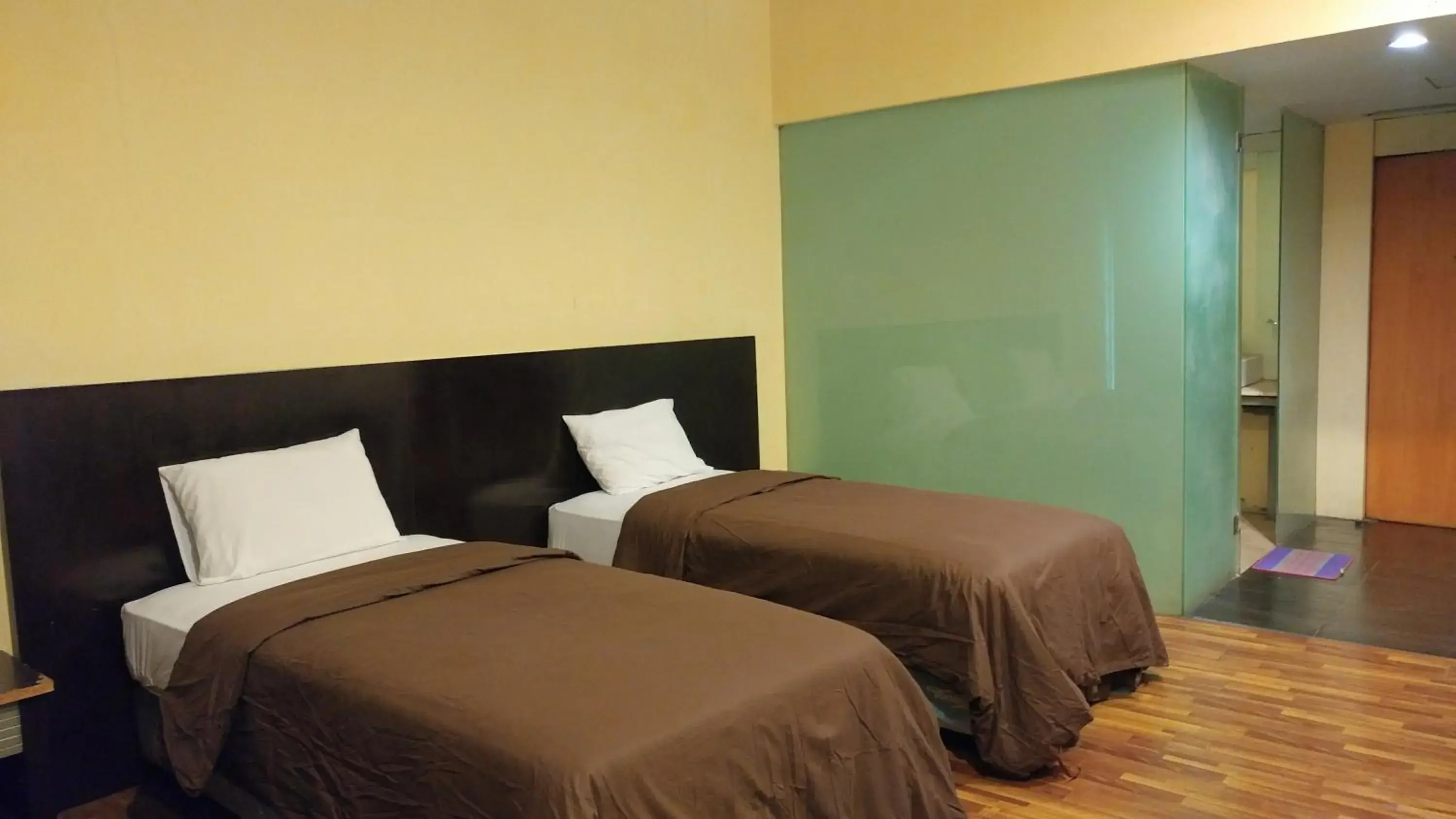 Deluxe Double or Twin Room in Quint Hotel Deluxe Double or Twin Room in Quint Hotel