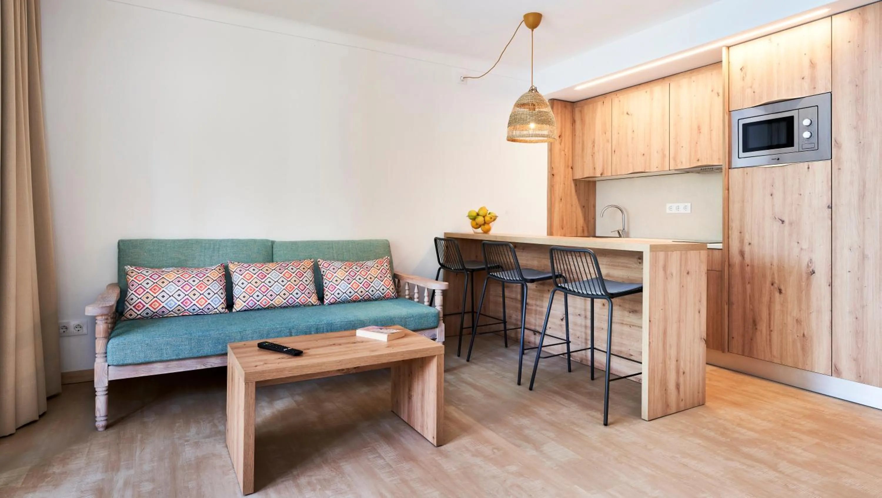 Dining area in Apartamentos S'Olivera