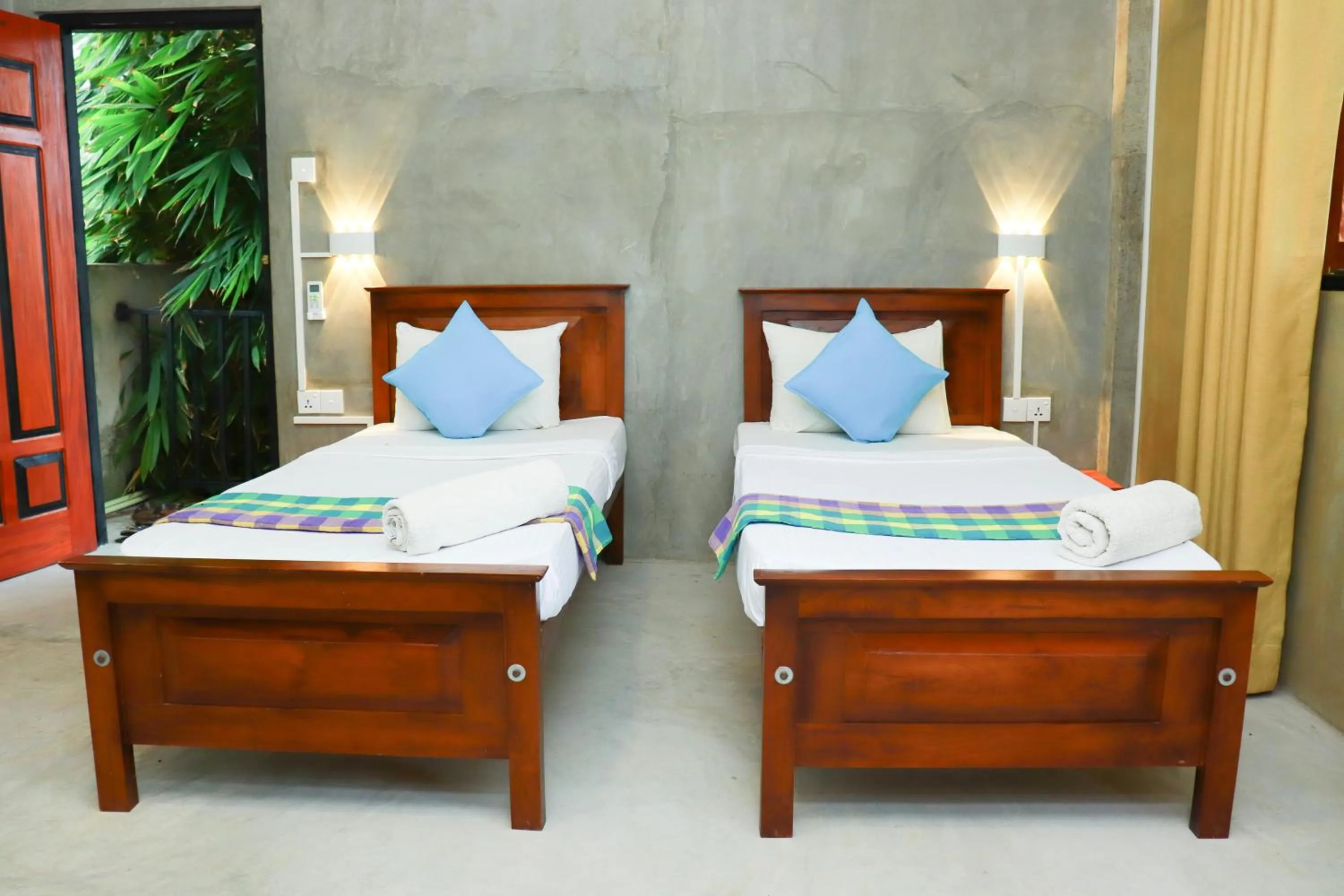 Bed in Negombo The Nature Villa and Cabanas