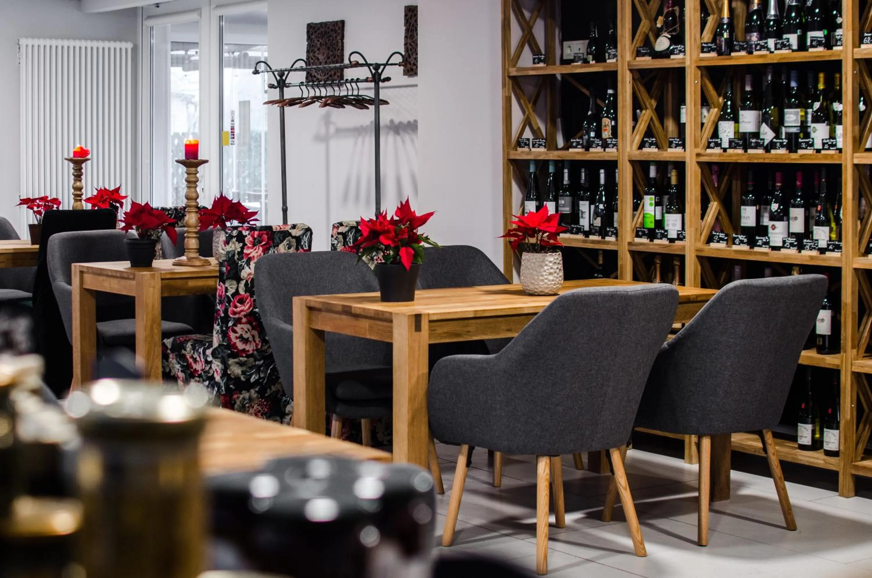 Restaurant/places to eat in Pine Resort