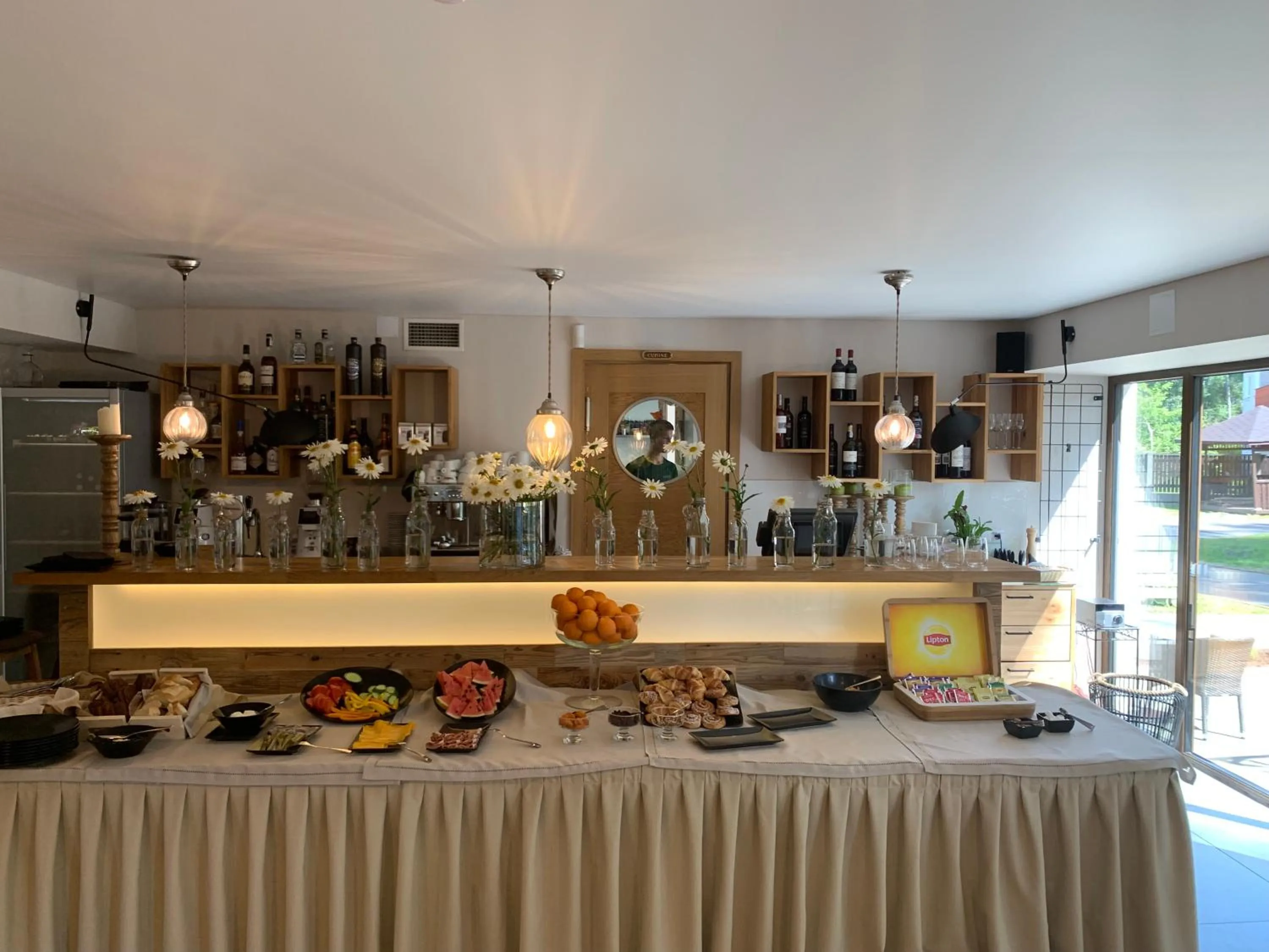 Buffet breakfast in Pine Resort