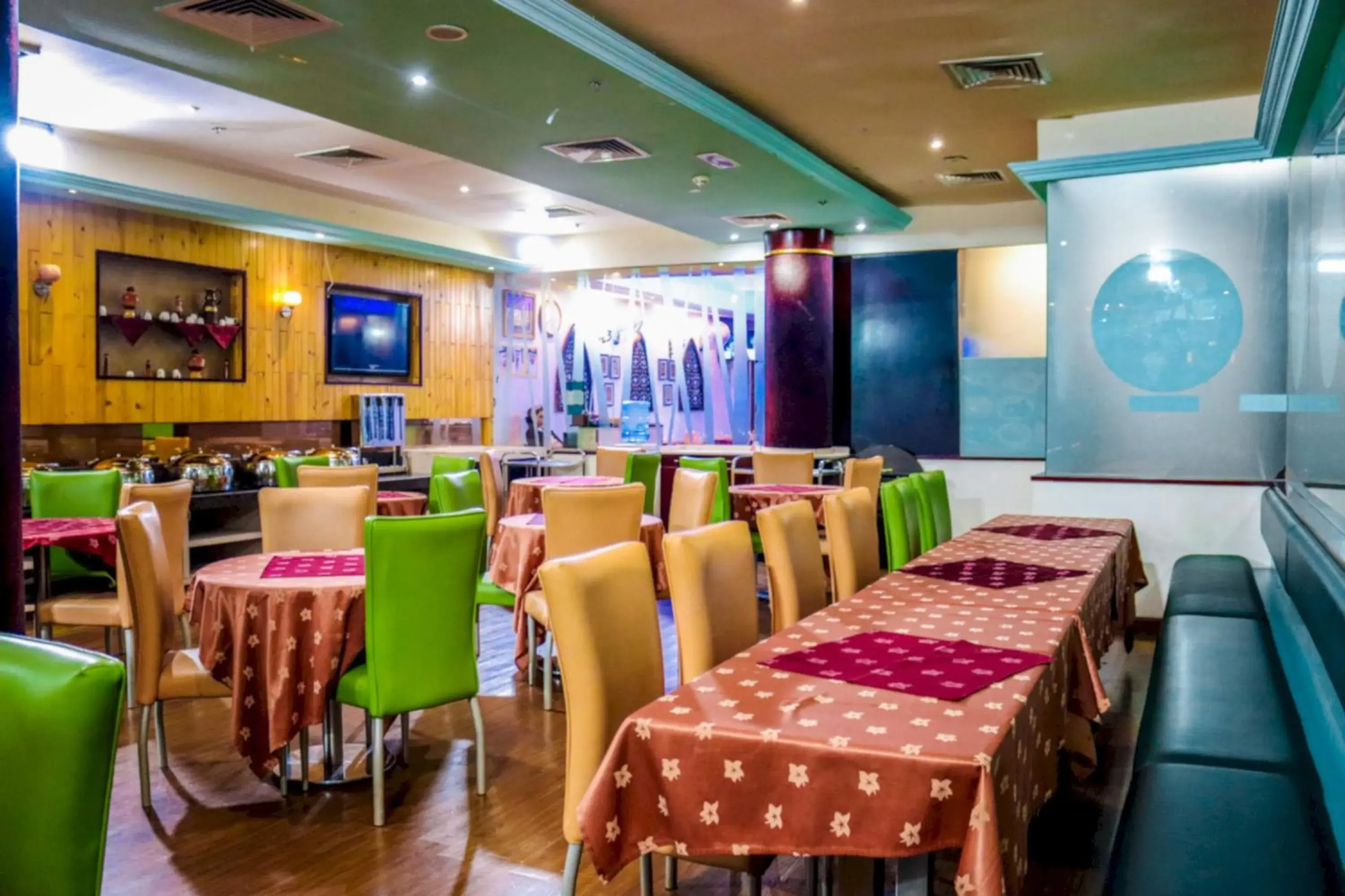 Restaurant/places to eat in Phoenix Hotel Dubai Restaurant/places to eat in Phoenix Hotel Dubai