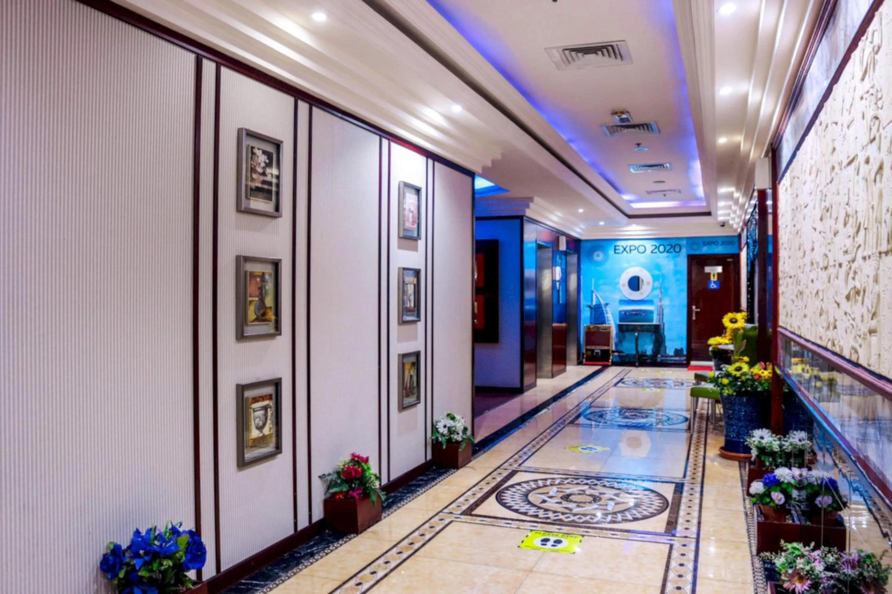 Lobby or reception in Phoenix Hotel Dubai