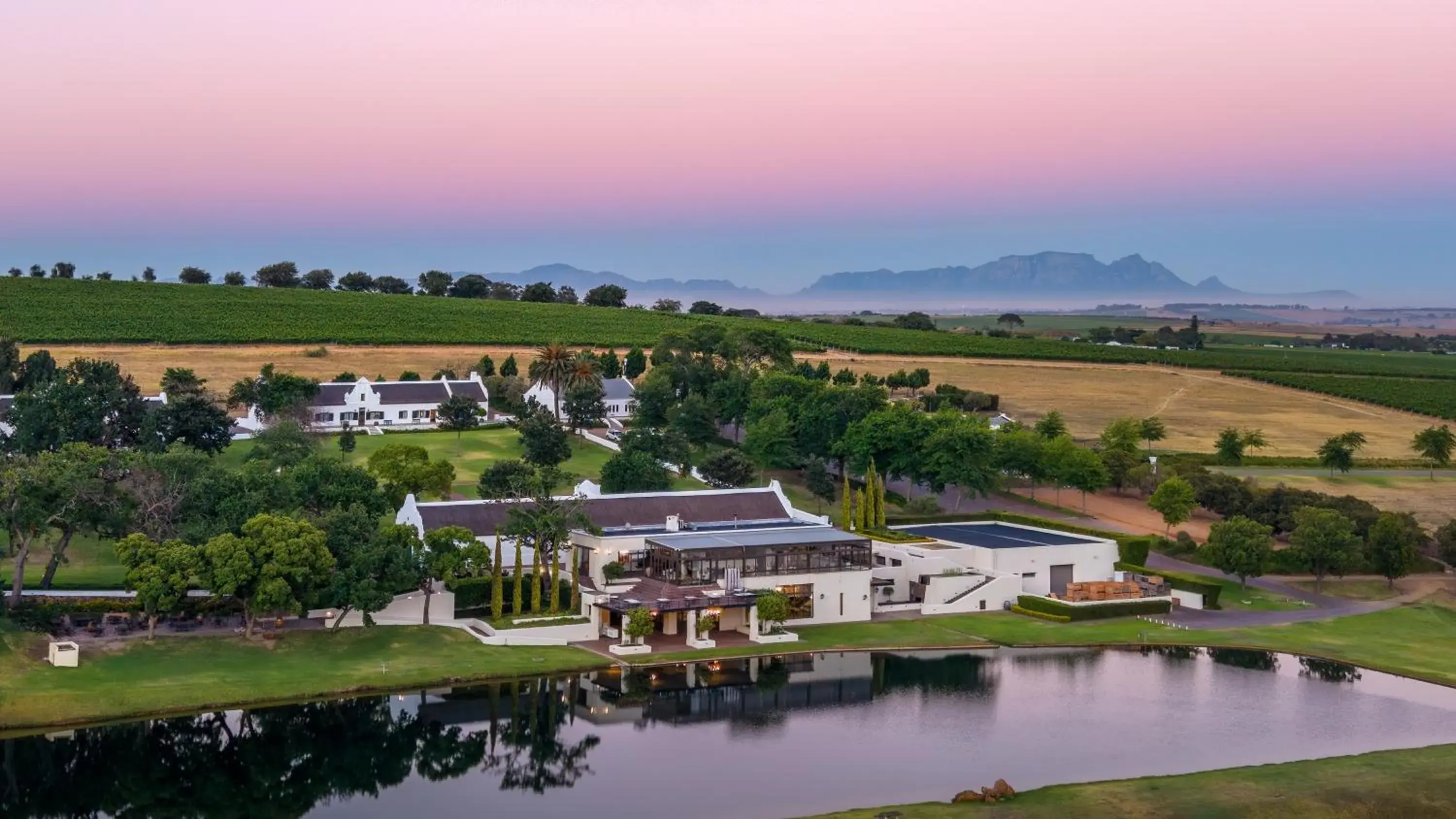 Property building in Webersburg Property building in Webersburg