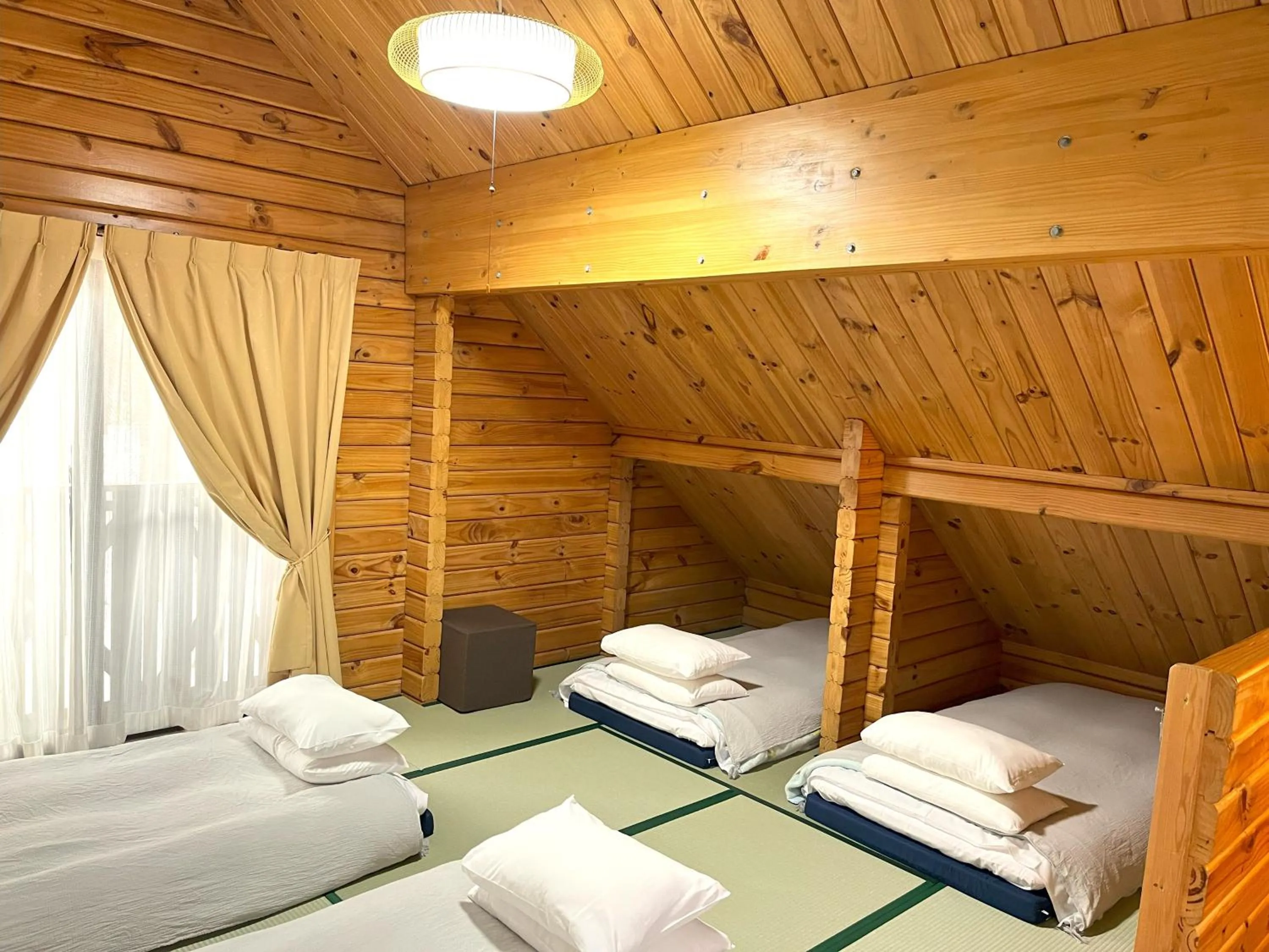 Bedroom, Bed in Log Cottage Epoch