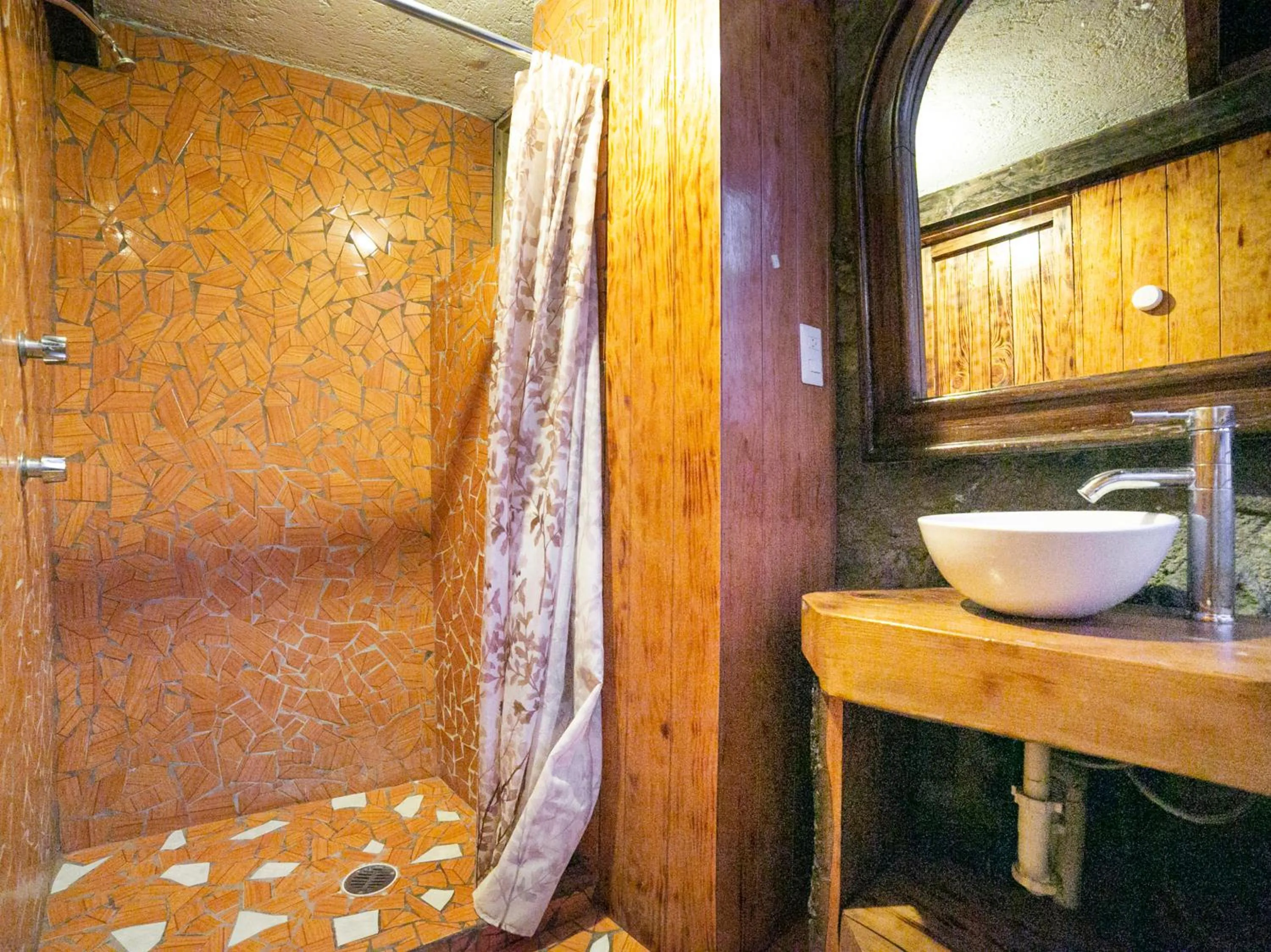 Bathroom in La Cabaña Del Tata