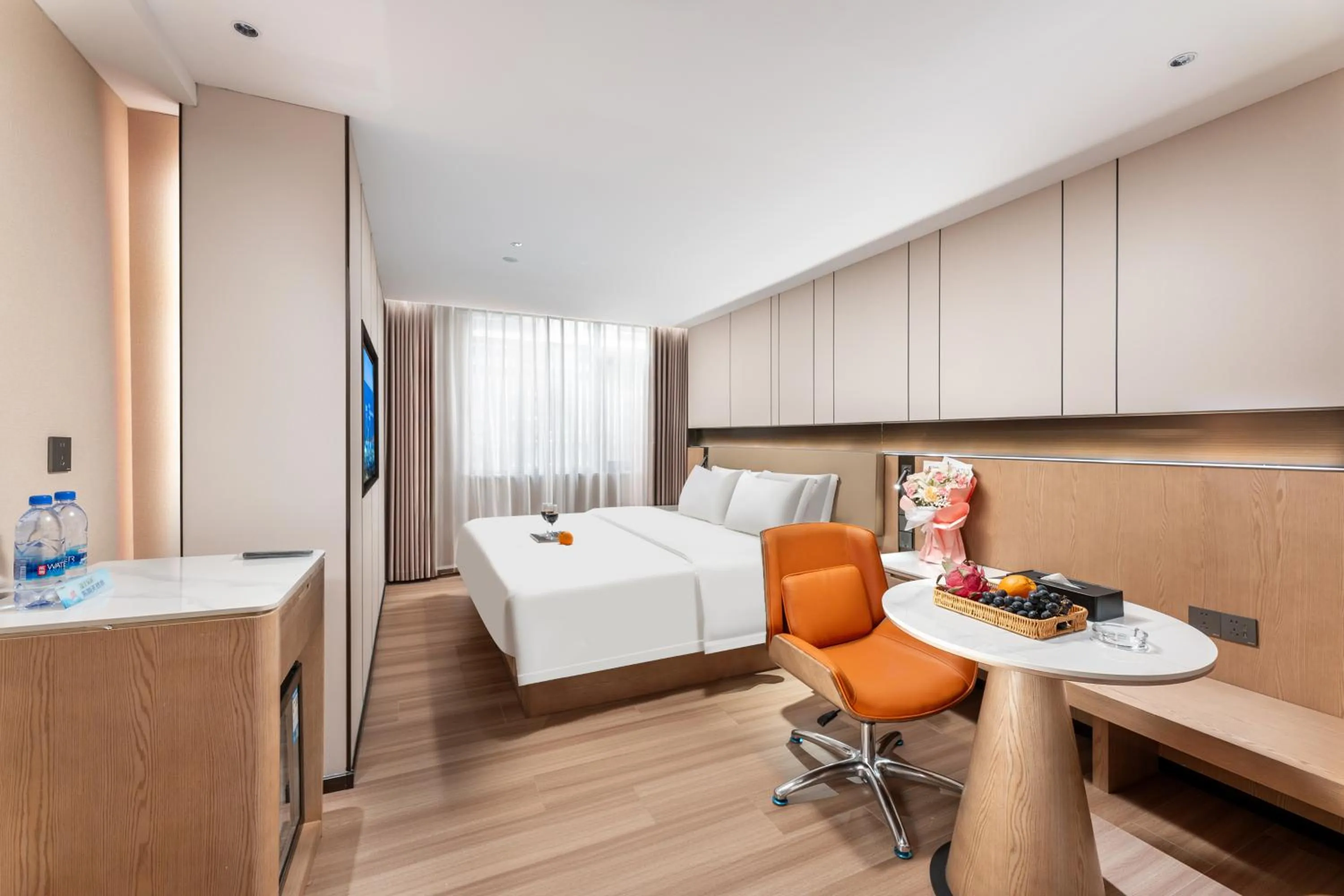 Bed in Guangzhou JinTang Hotel