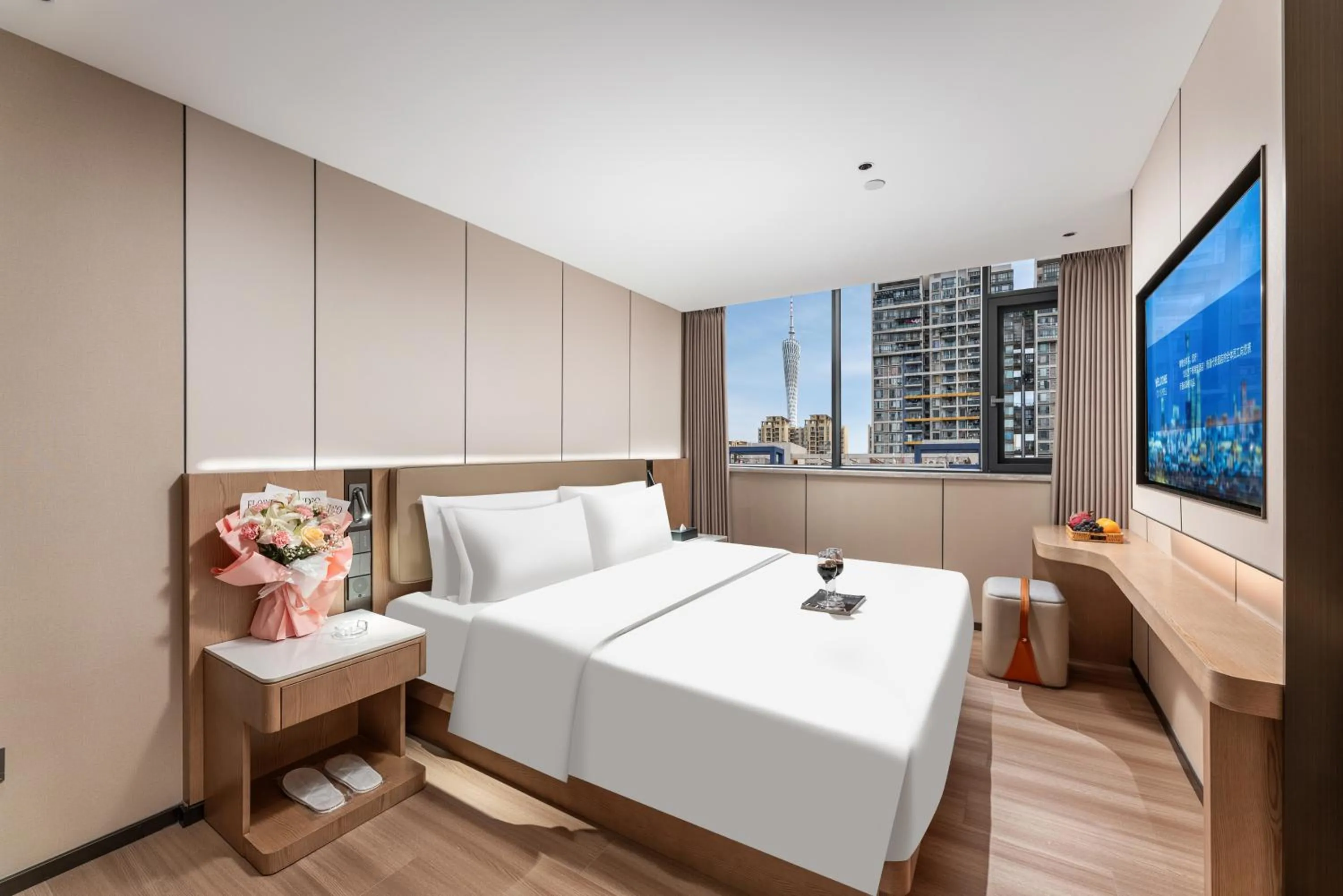 Bed in Guangzhou JinTang Hotel