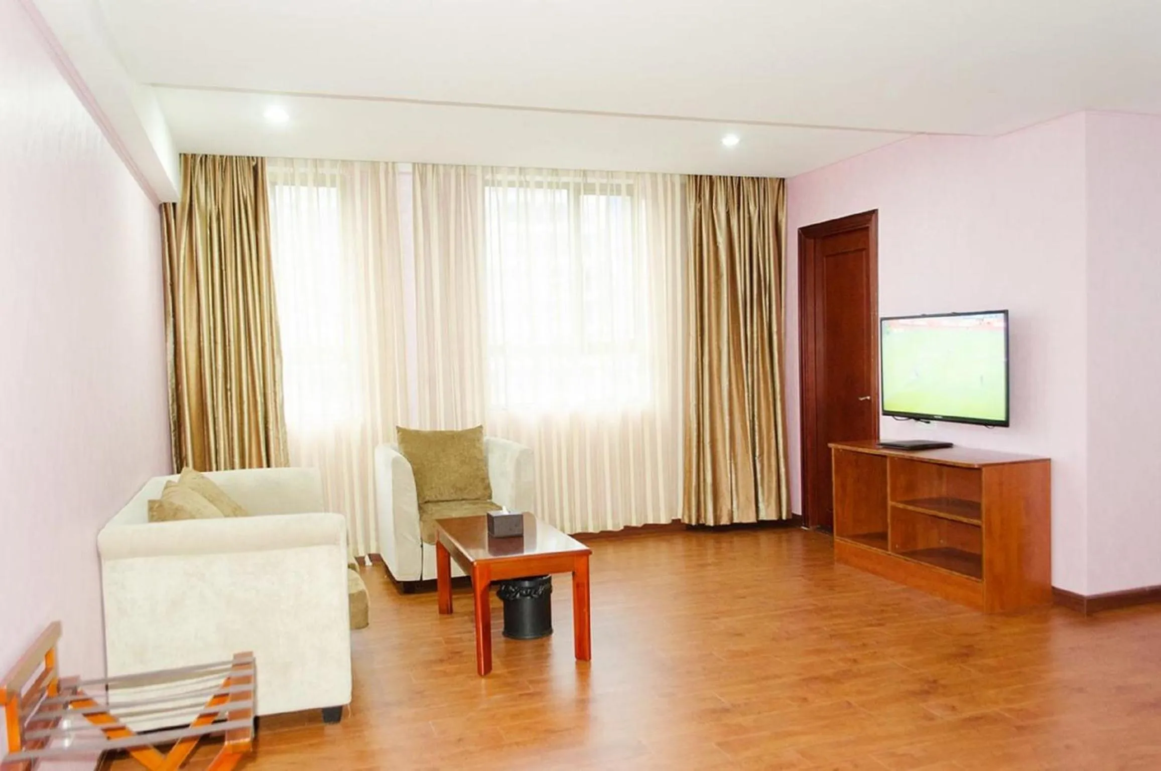 Seating area in Guangzhou JinTang Hotel