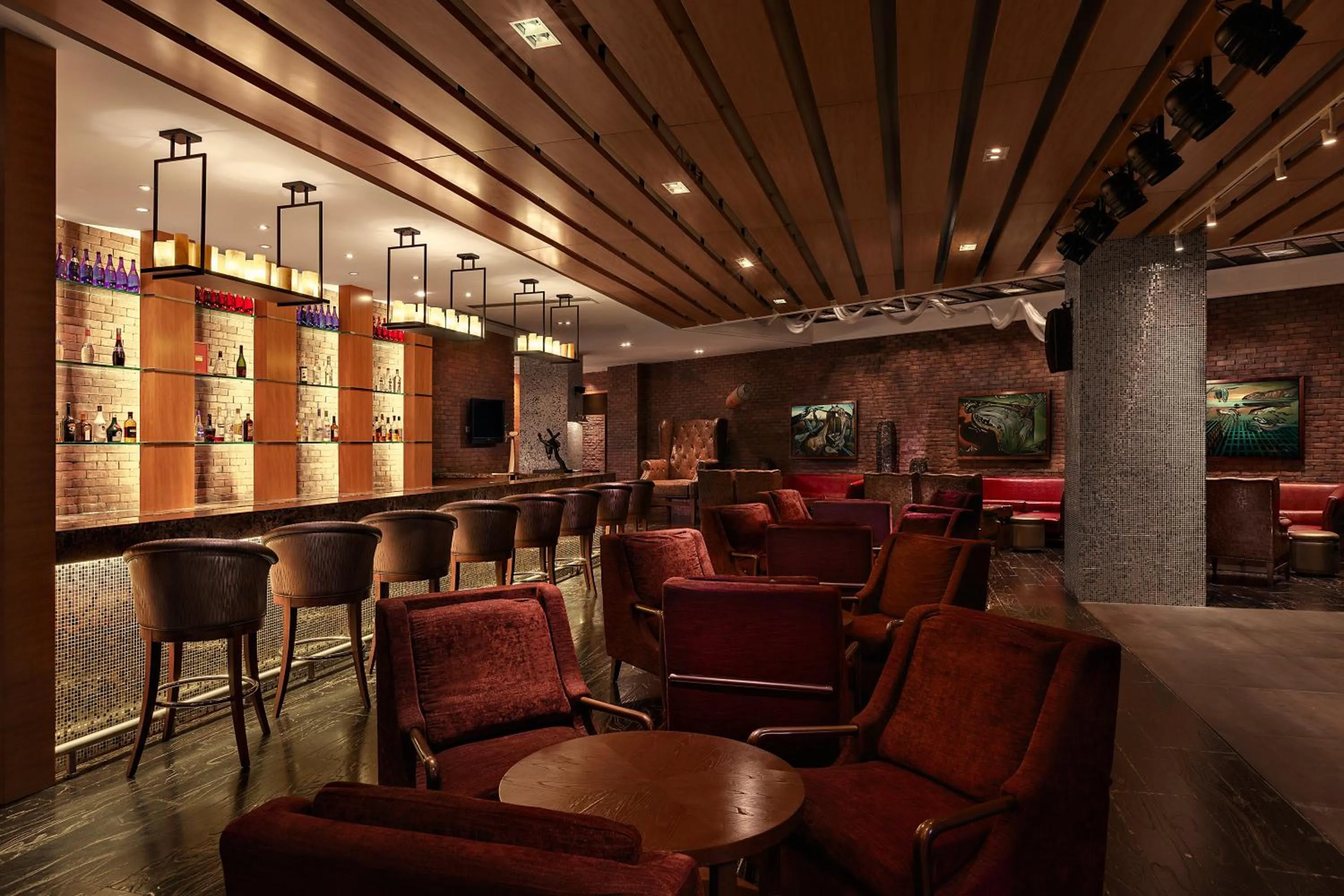 Lounge or bar, Lounge/Bar in Crowne Plaza Shanghai Anting, an IHG Hotel