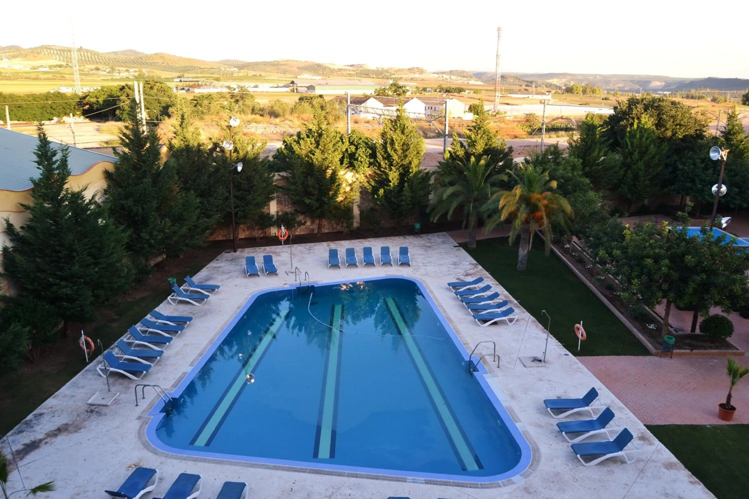 Swimming pool in Hotel El Carmen