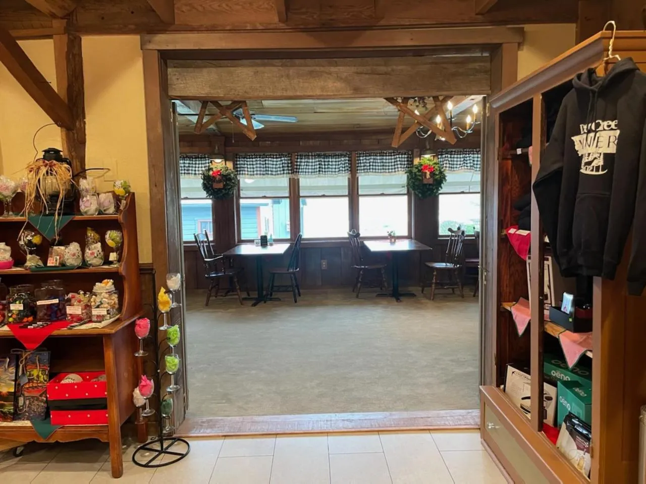 Deer Creek Winery at Watson Estate