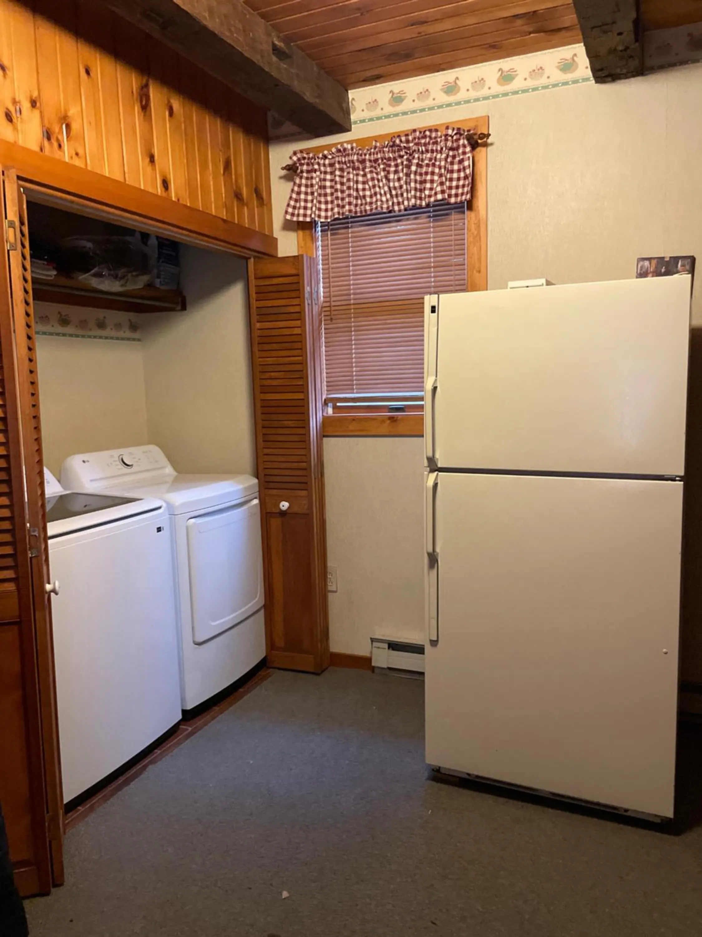 Deer Creek Winery at Watson Estate