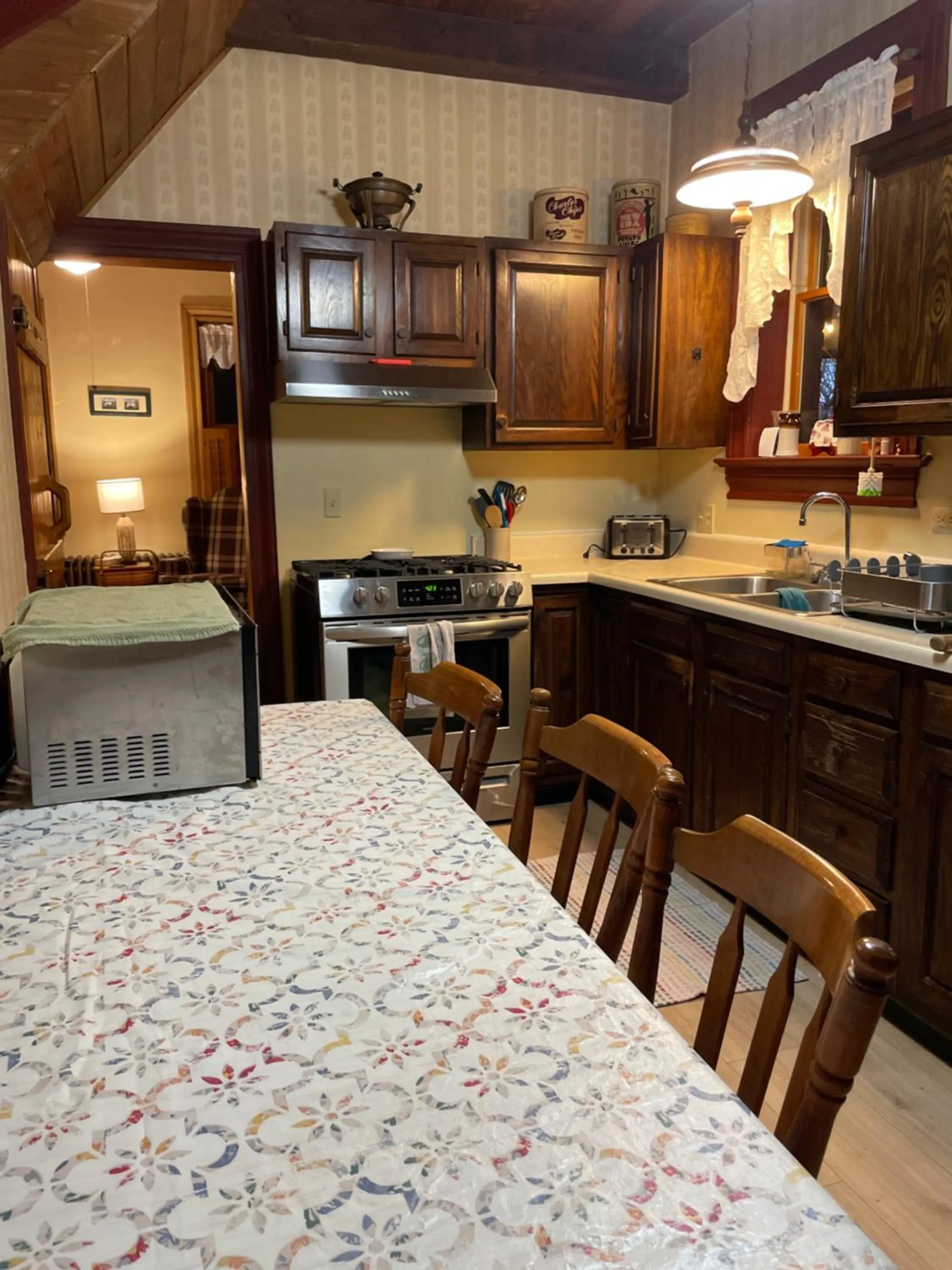 Deer Creek Winery at Watson Estate