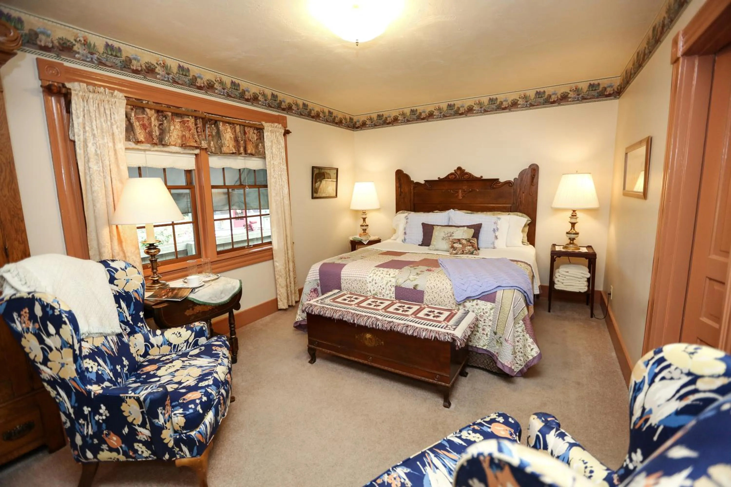 Bed in Deer Creek Winery at Watson Estate