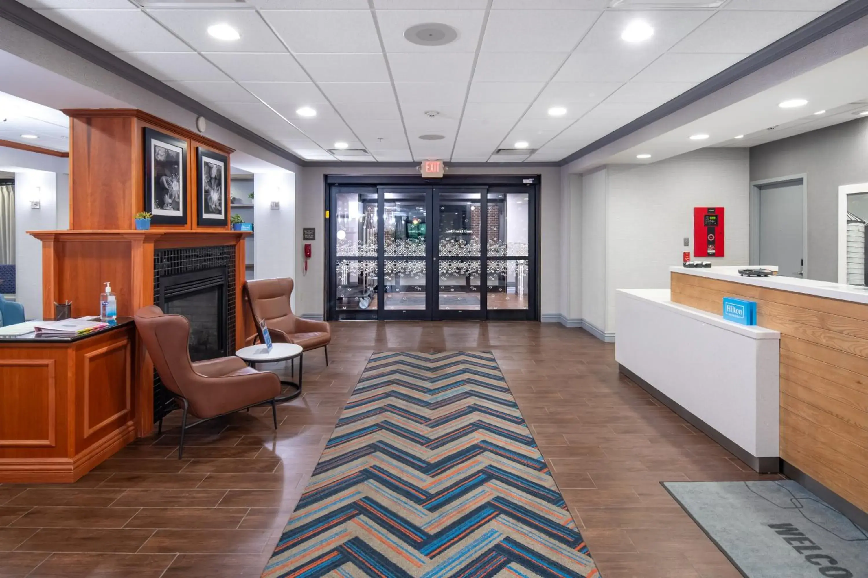 Lobby or reception in Newly Renovated Hampton Inn Omaha West Lakeside Lobby or reception in Newly Renovated Hampton Inn Omaha West Lakeside