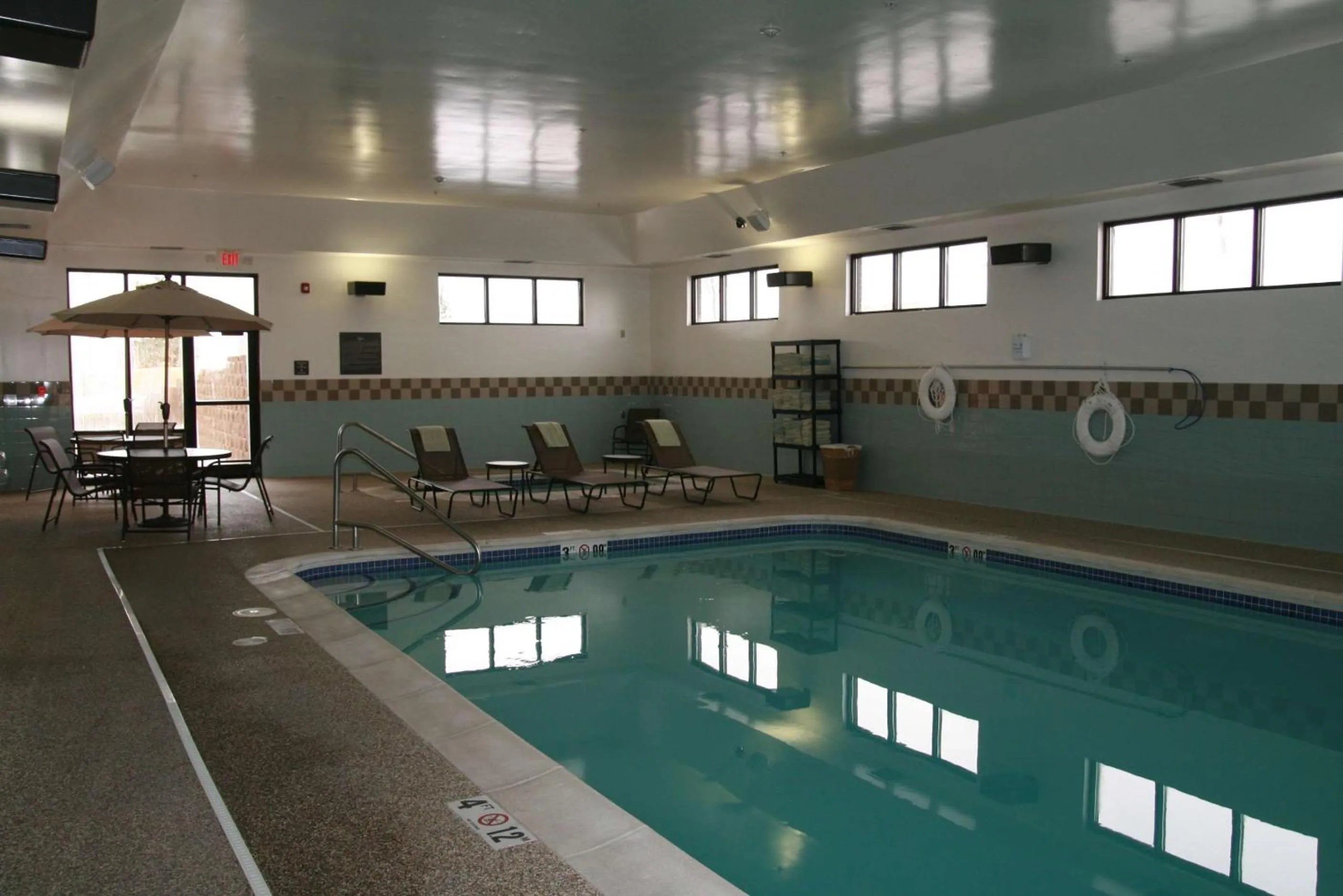 Pool view in Newly Renovated Hampton Inn Omaha West Lakeside