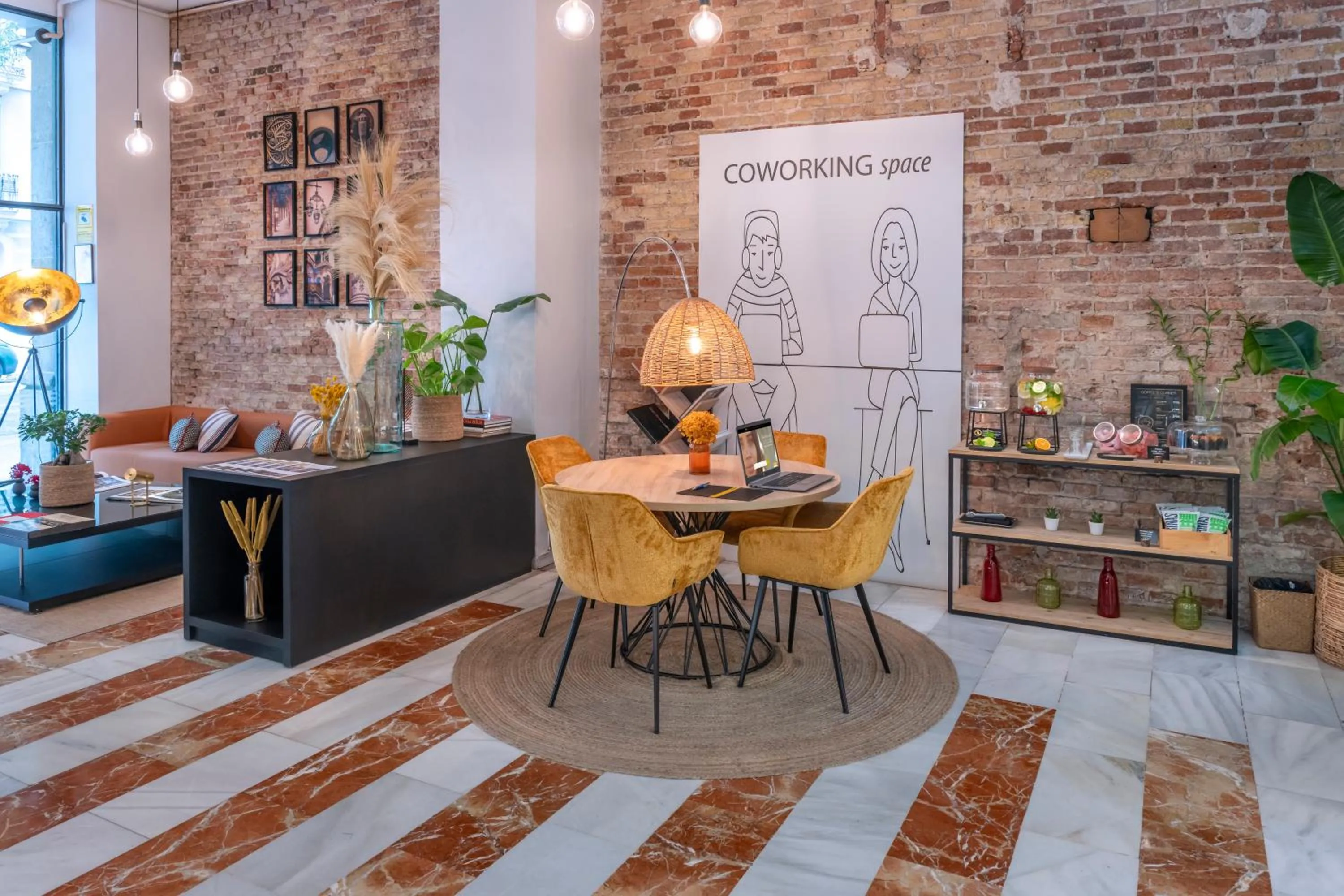 Lobby or reception in SERHS Carlit Boutique Hotel