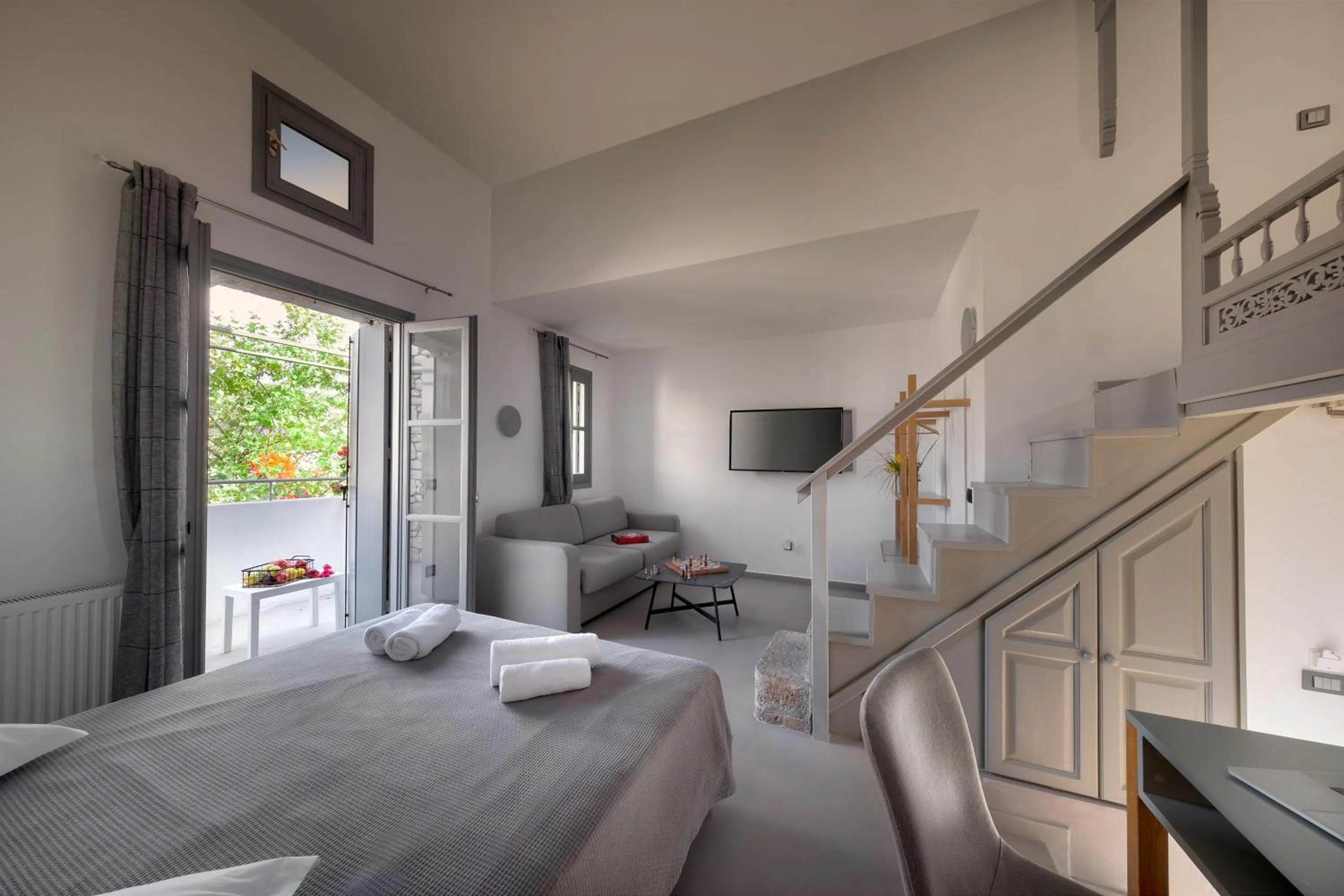 Seating area in Hotel Nefeli