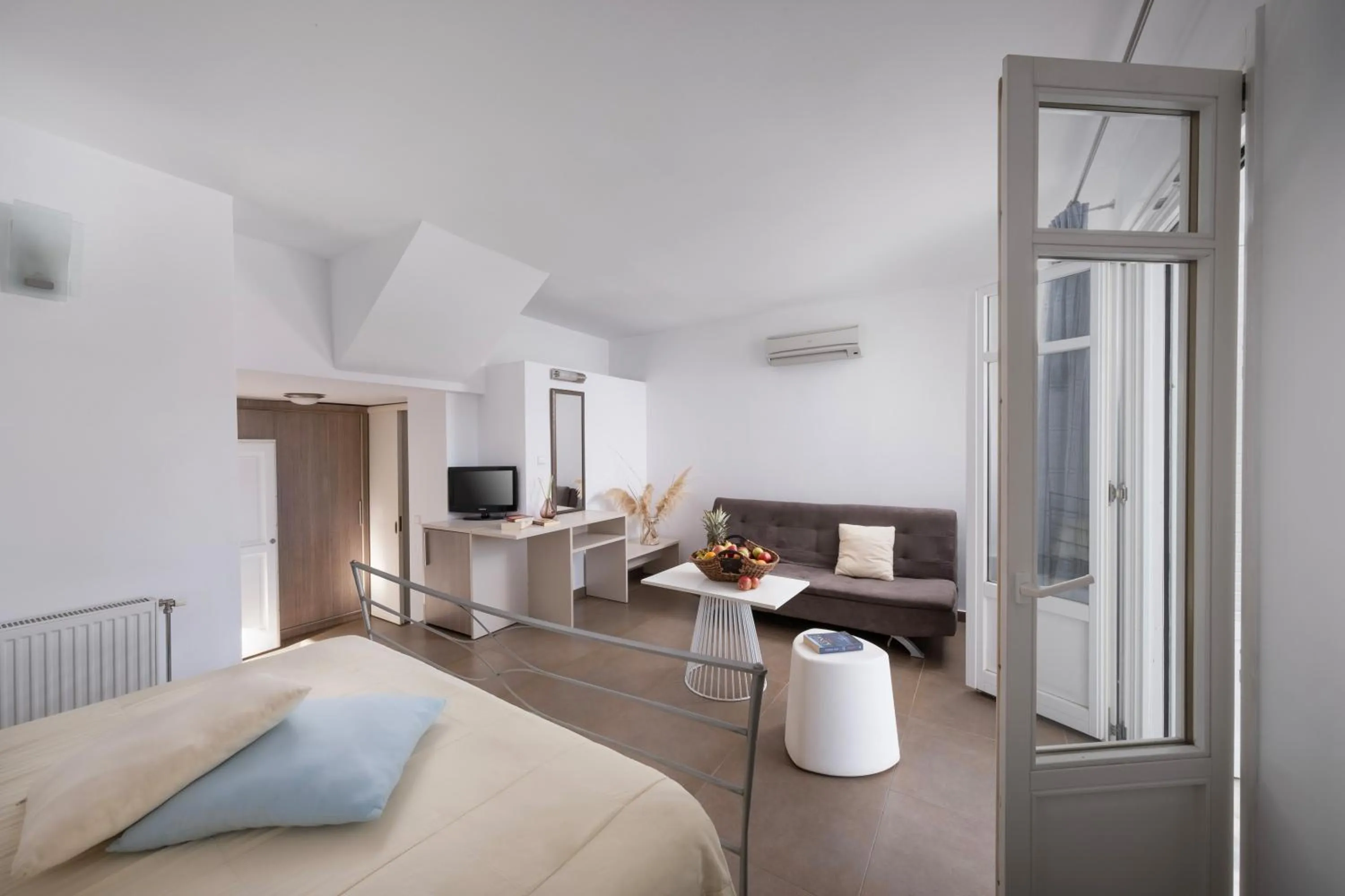 Bedroom in Hotel Nefeli