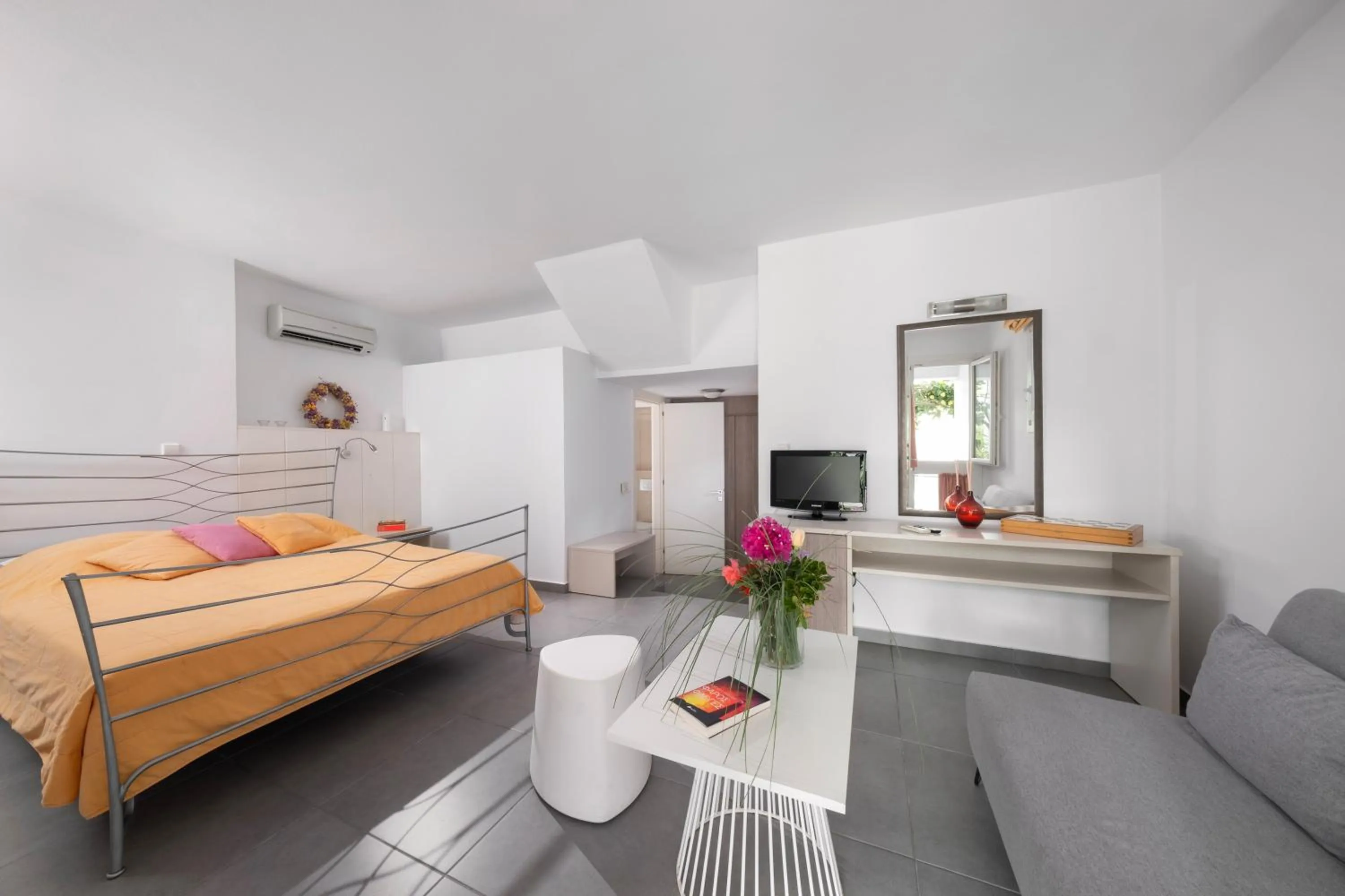 Bedroom in Hotel Nefeli