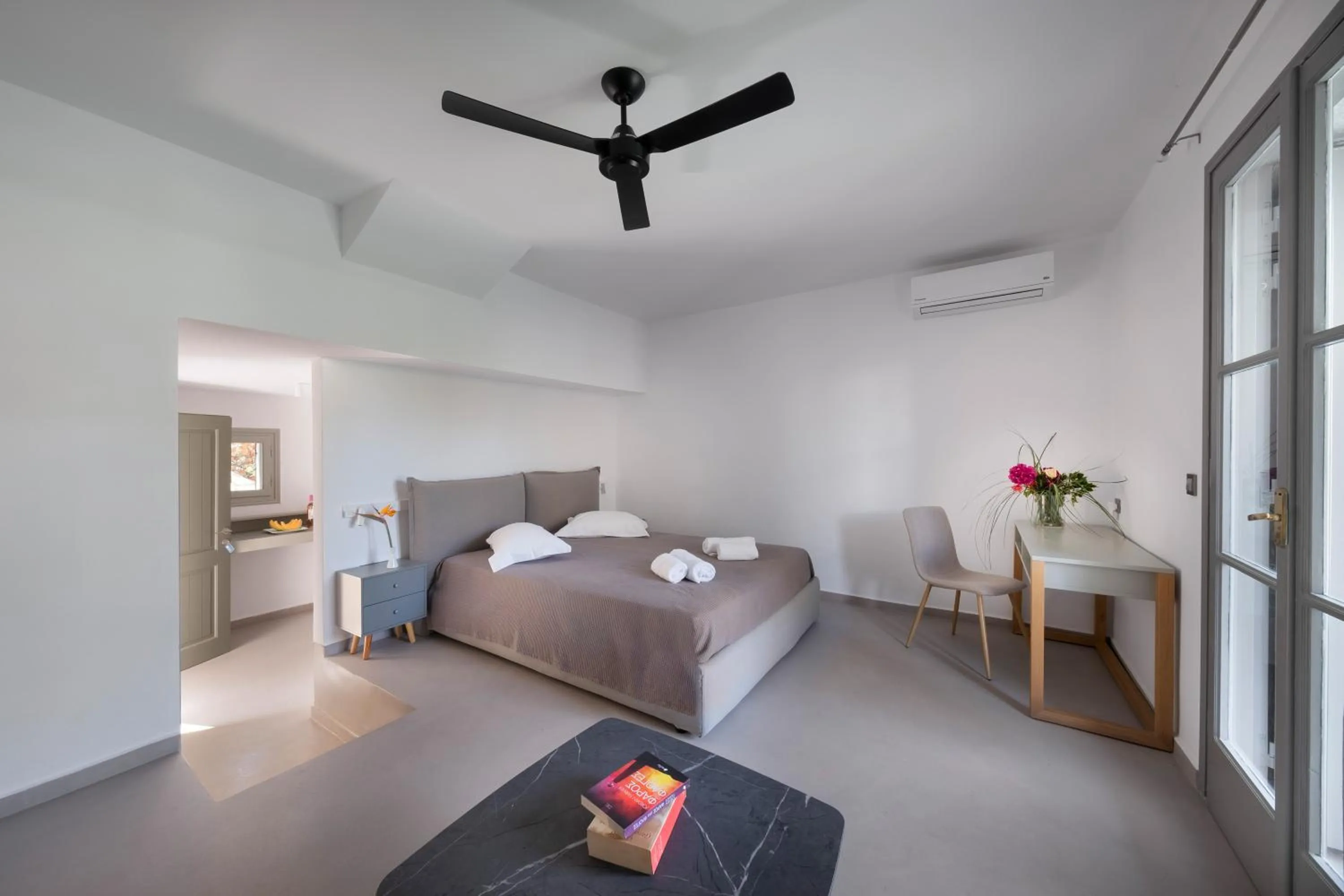 Bedroom in Hotel Nefeli