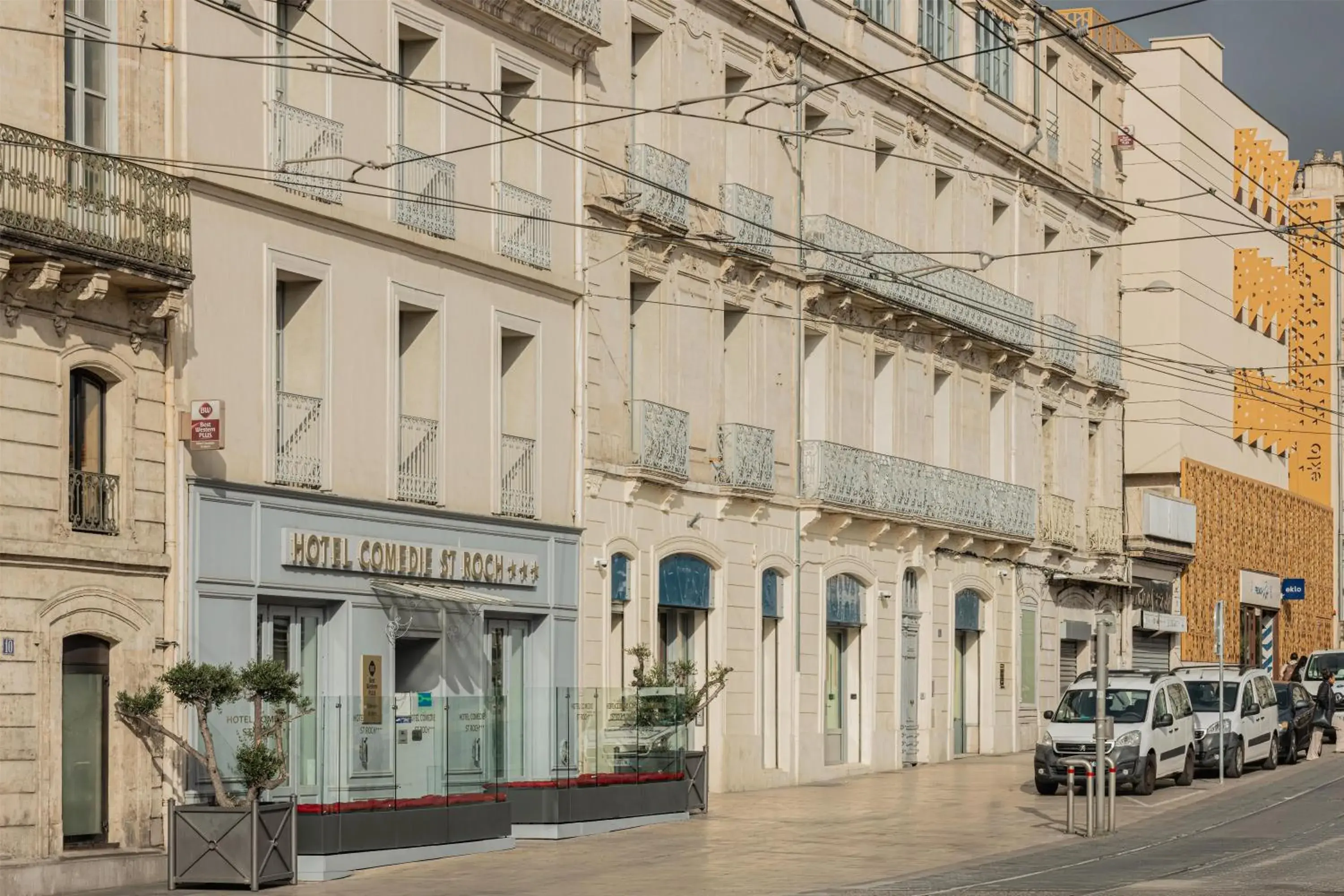 Property building in Best Western Plus Comedie Saint Roch Property building in Best Western Plus Comedie Saint Roch