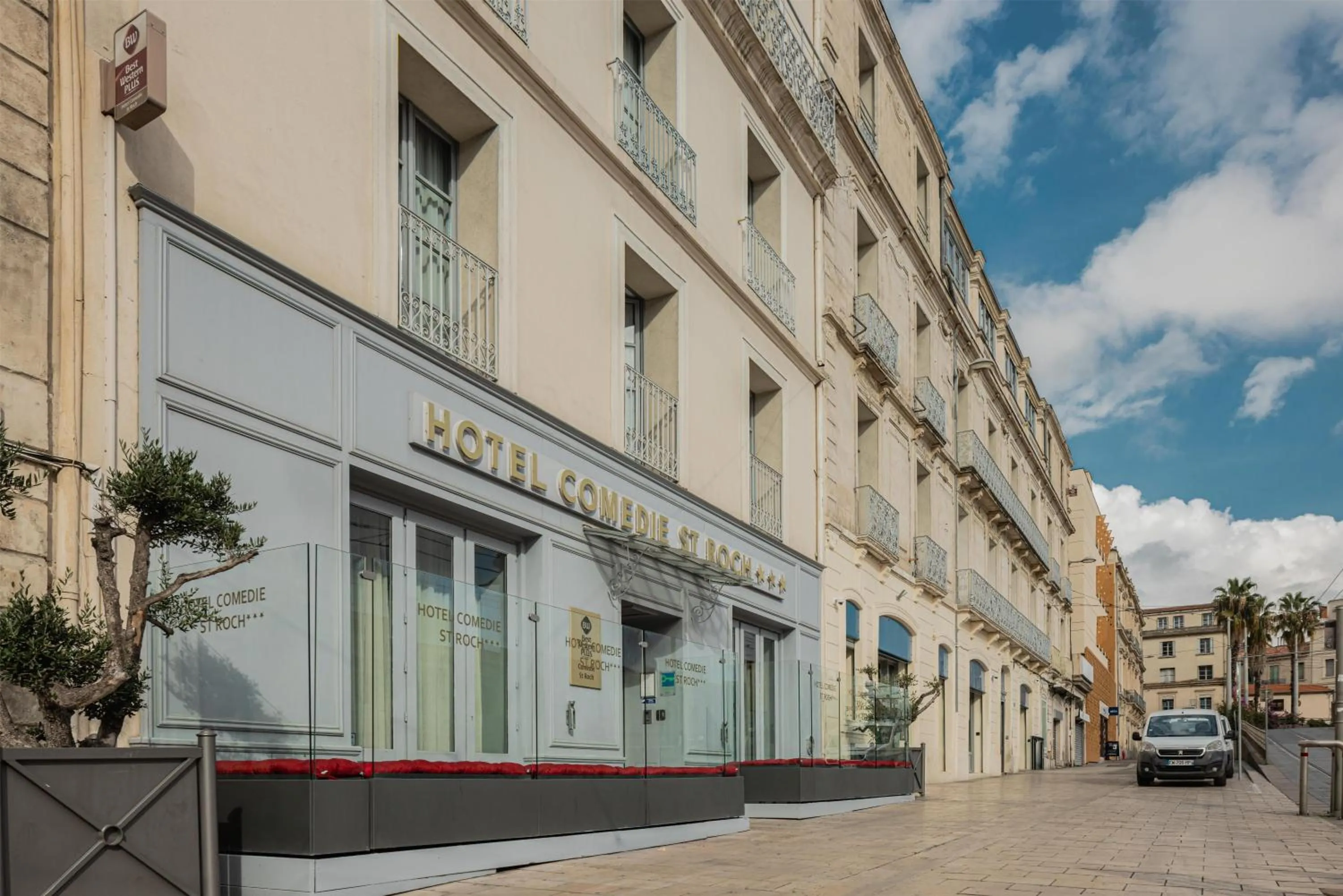 Property building in Best Western Plus Comedie Saint Roch
