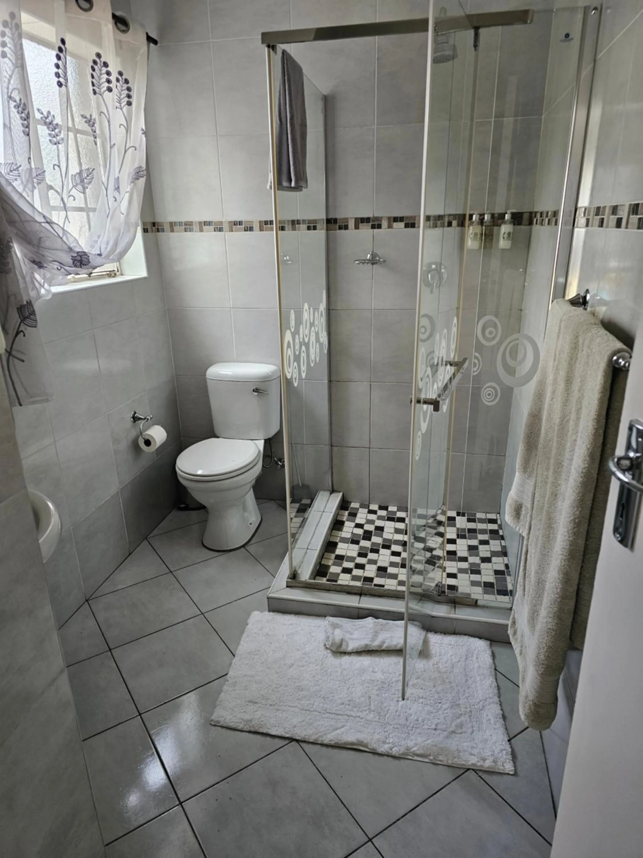 Bathroom in The Armagh Guesthouse