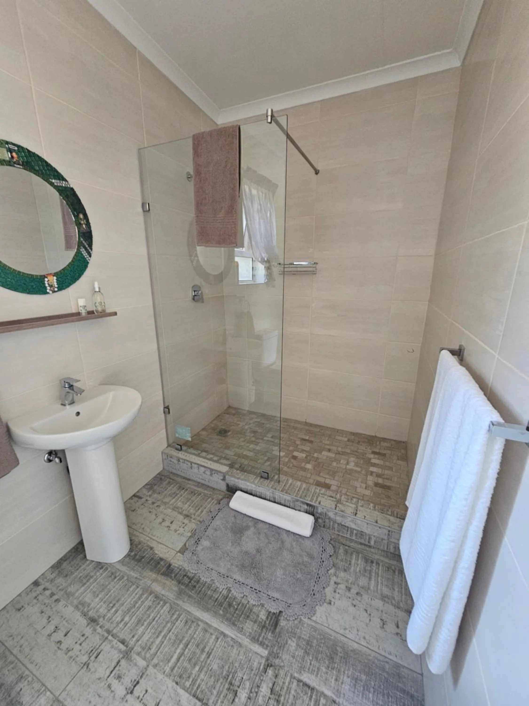 Shower in The Armagh Guesthouse