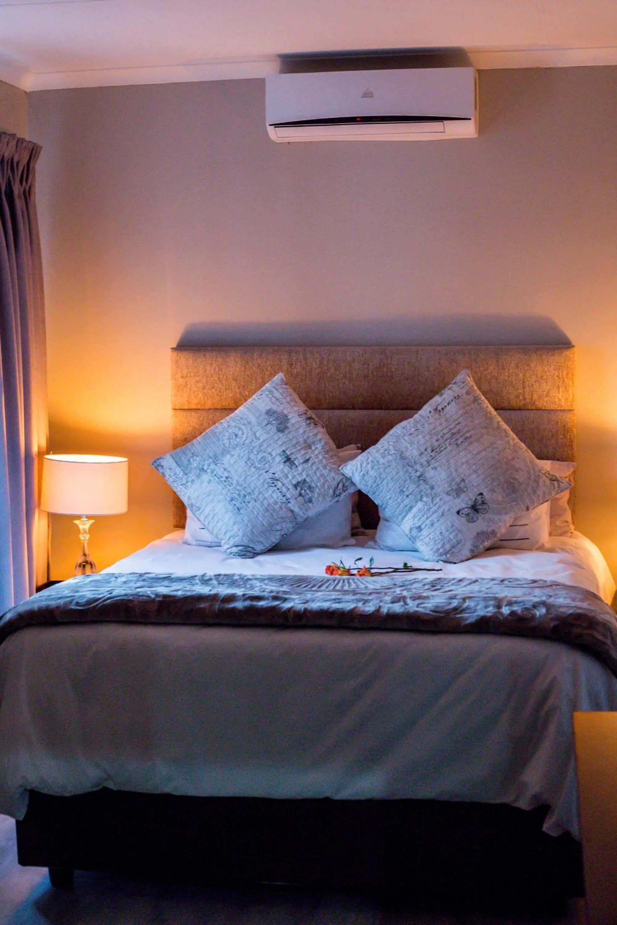 Bed in The Armagh Guesthouse