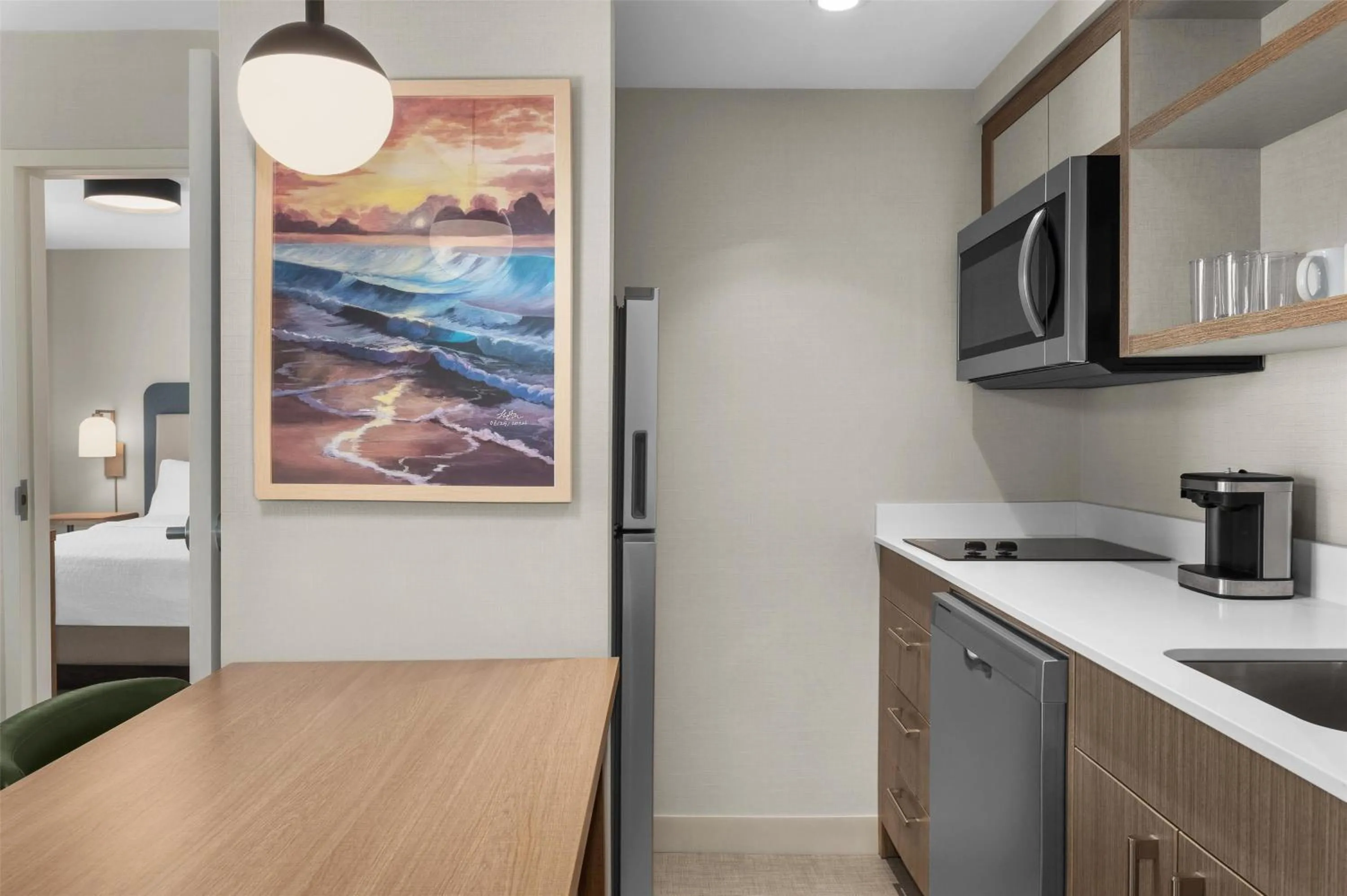 Kitchen or kitchenette, Bed in Homewood Suites by Hilton Burlington