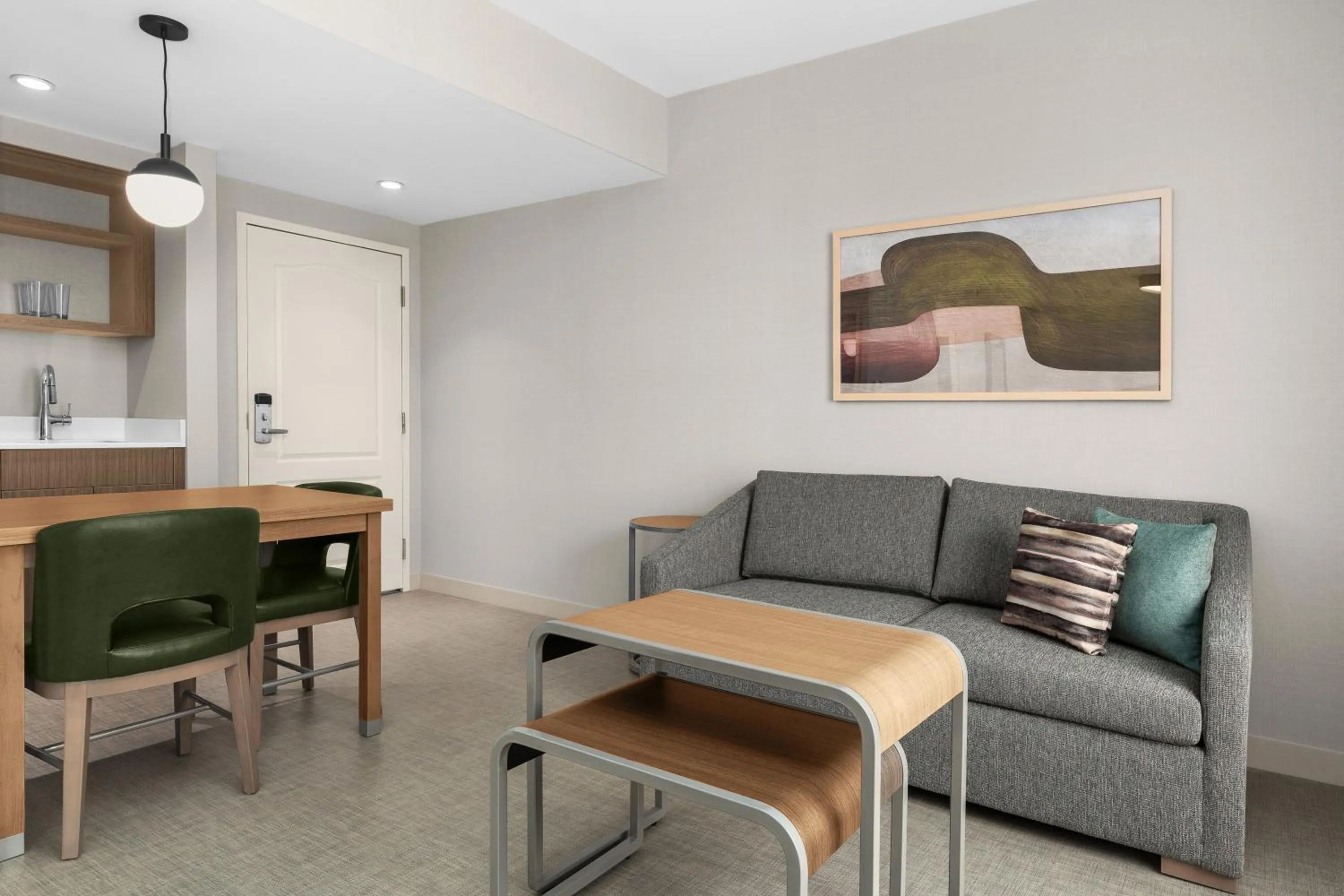 Kitchen or kitchenette in Homewood Suites by Hilton Burlington