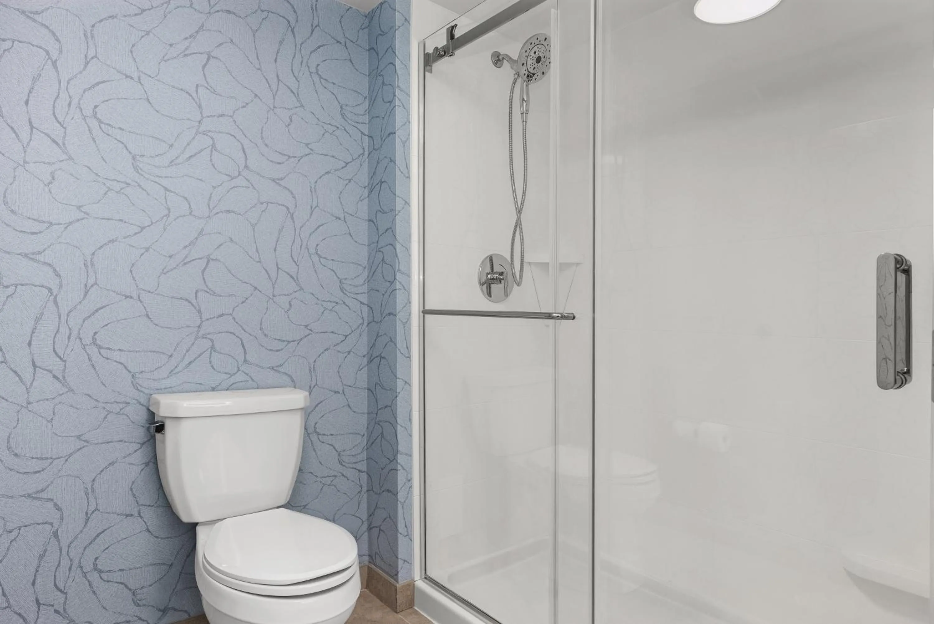 Shower in Homewood Suites by Hilton Burlington