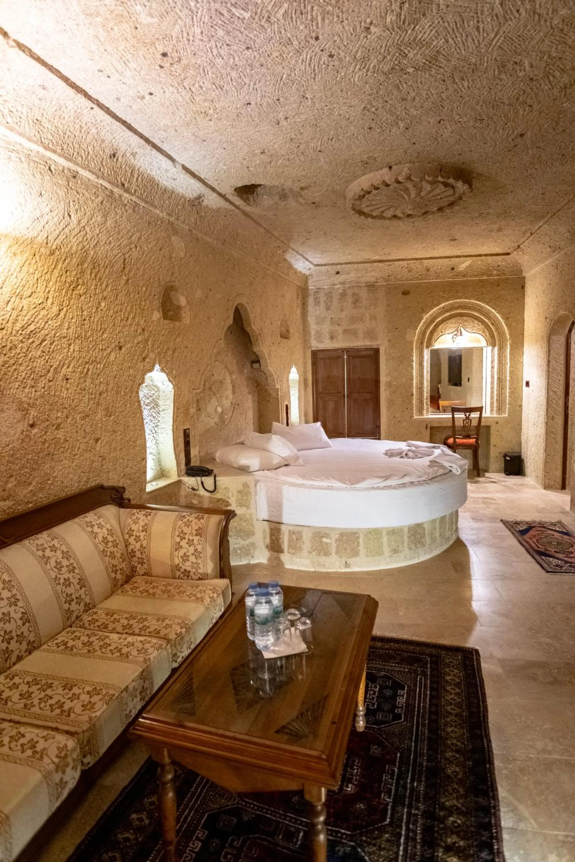 Bed in Kemerhan Cave Suites