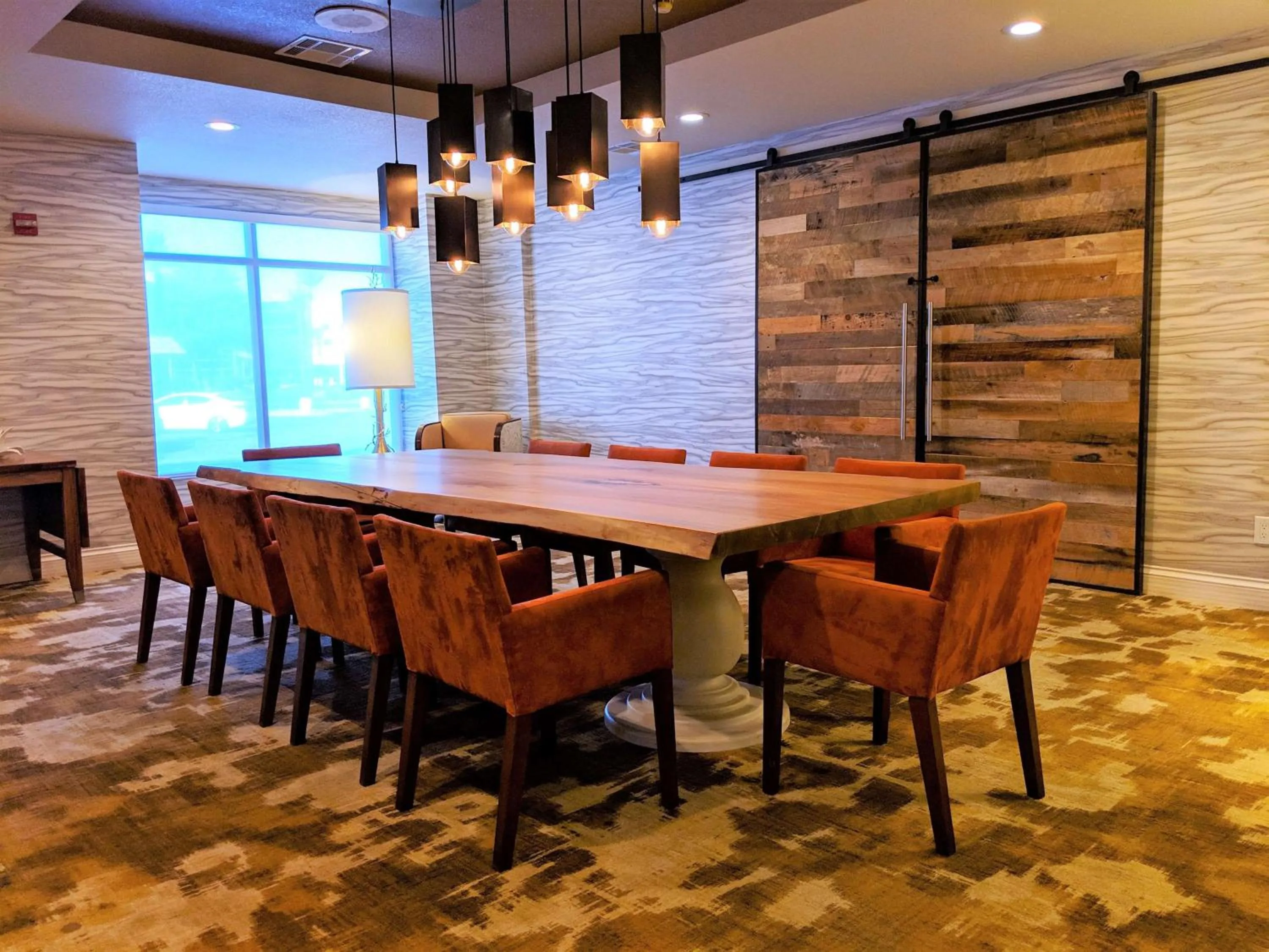 Meeting/conference room in Hilton Garden Inn Phoenix Airport