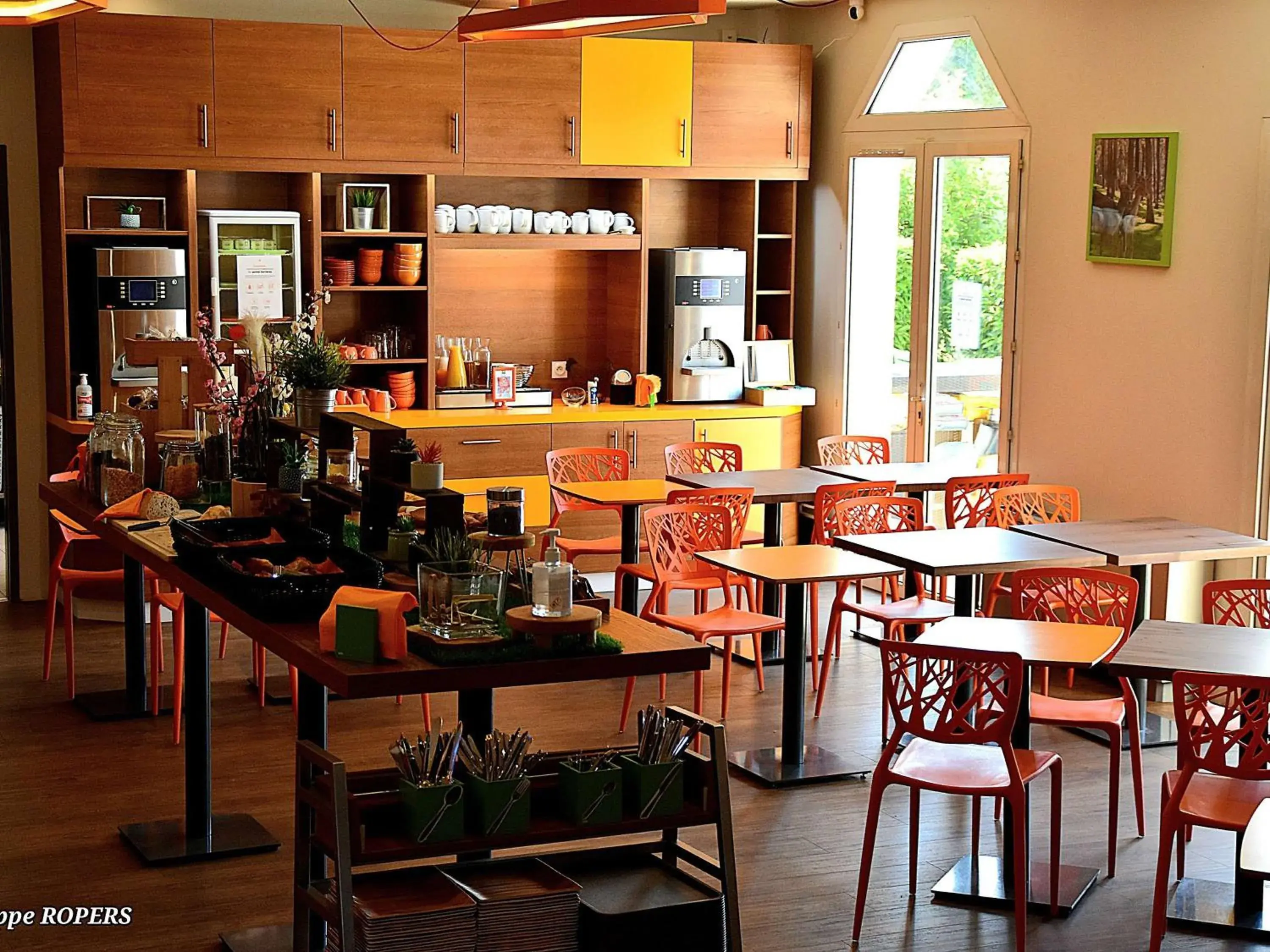 Restaurant/places to eat in ibis Styles Gien Restaurant/places to eat in ibis Styles Gien