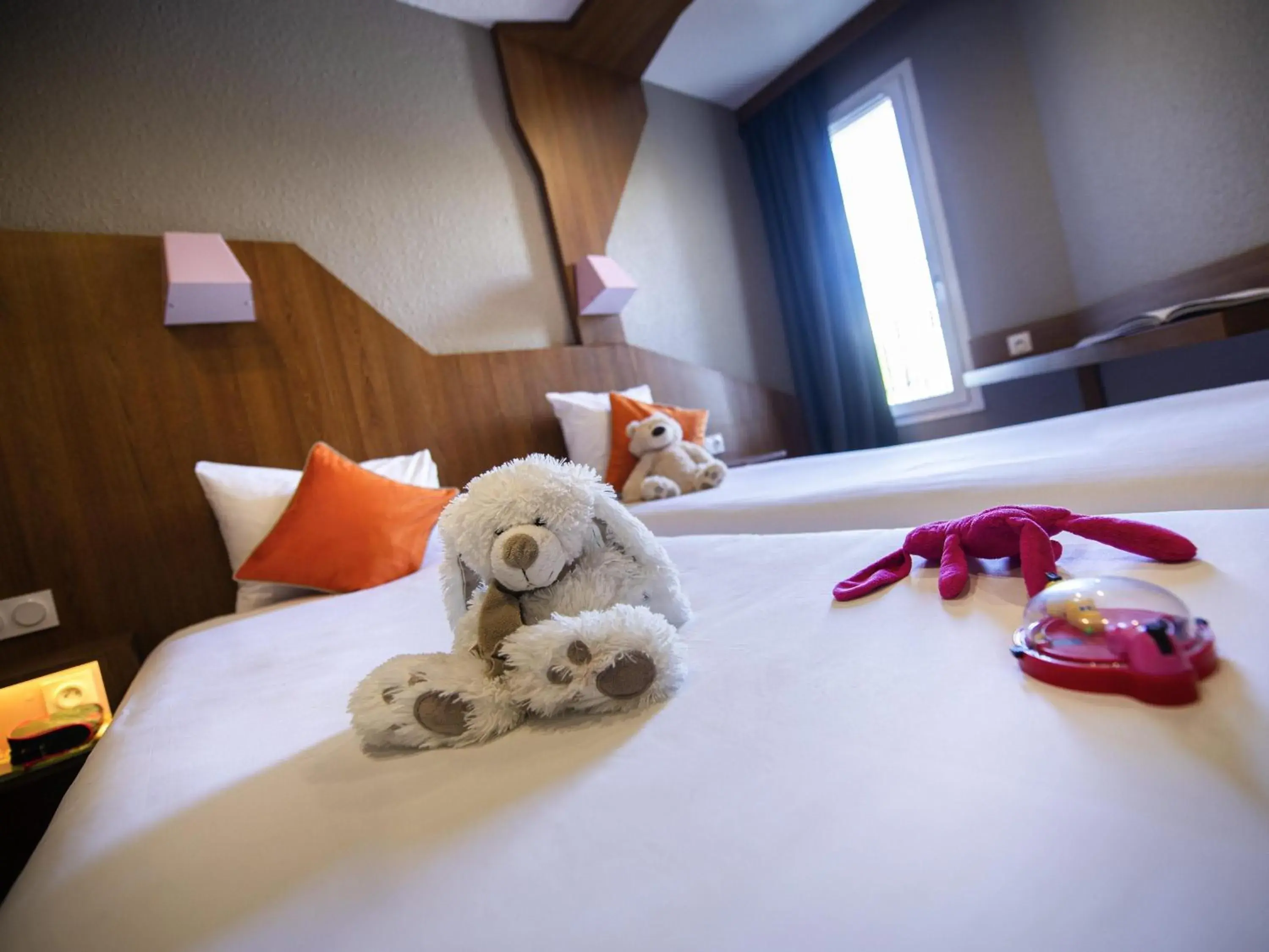 Bedroom, Bed in ibis Styles Gien Bedroom, Bed in ibis Styles Gien