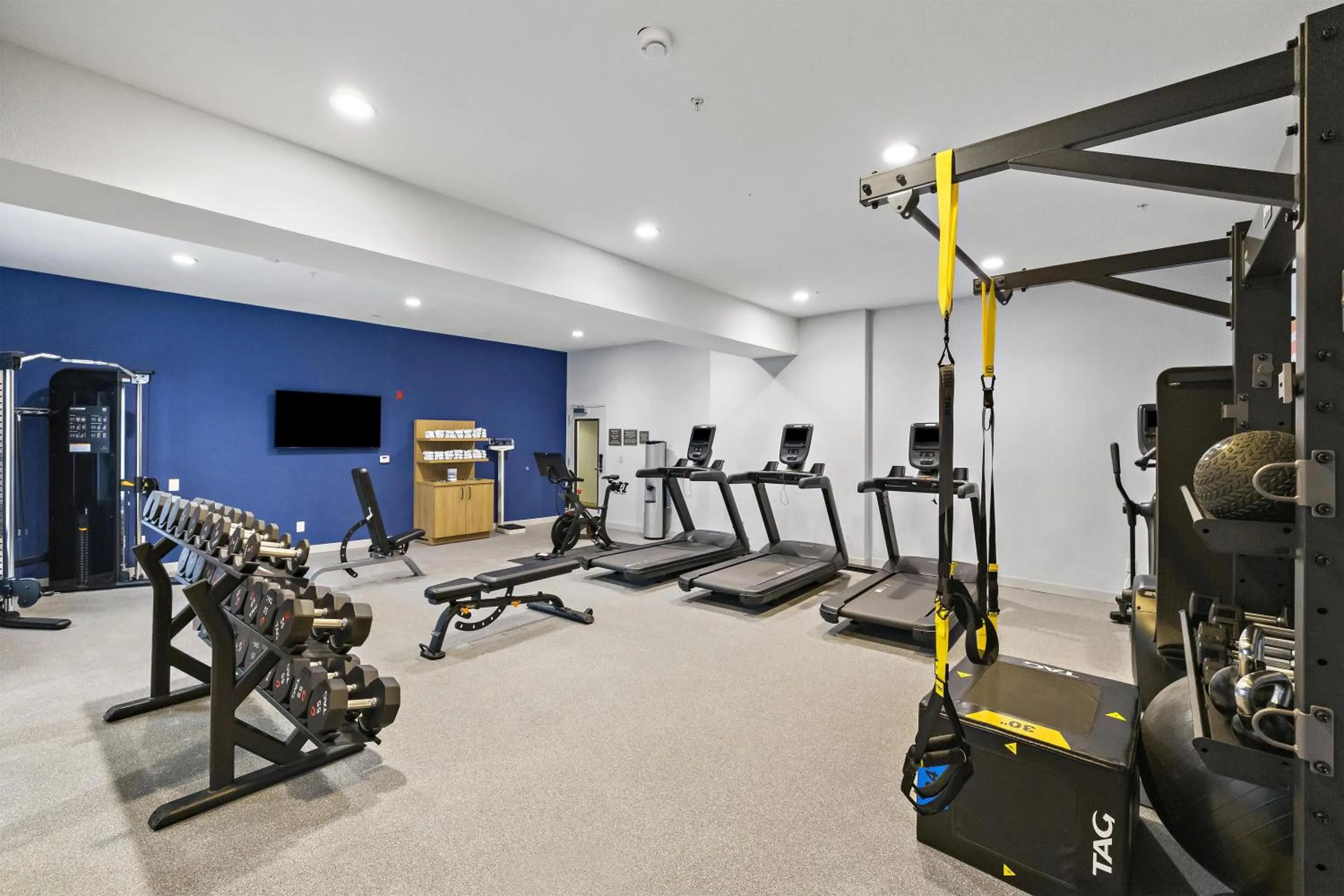 Fitness centre/facilities in Hampton Inn & Suites Lancaster