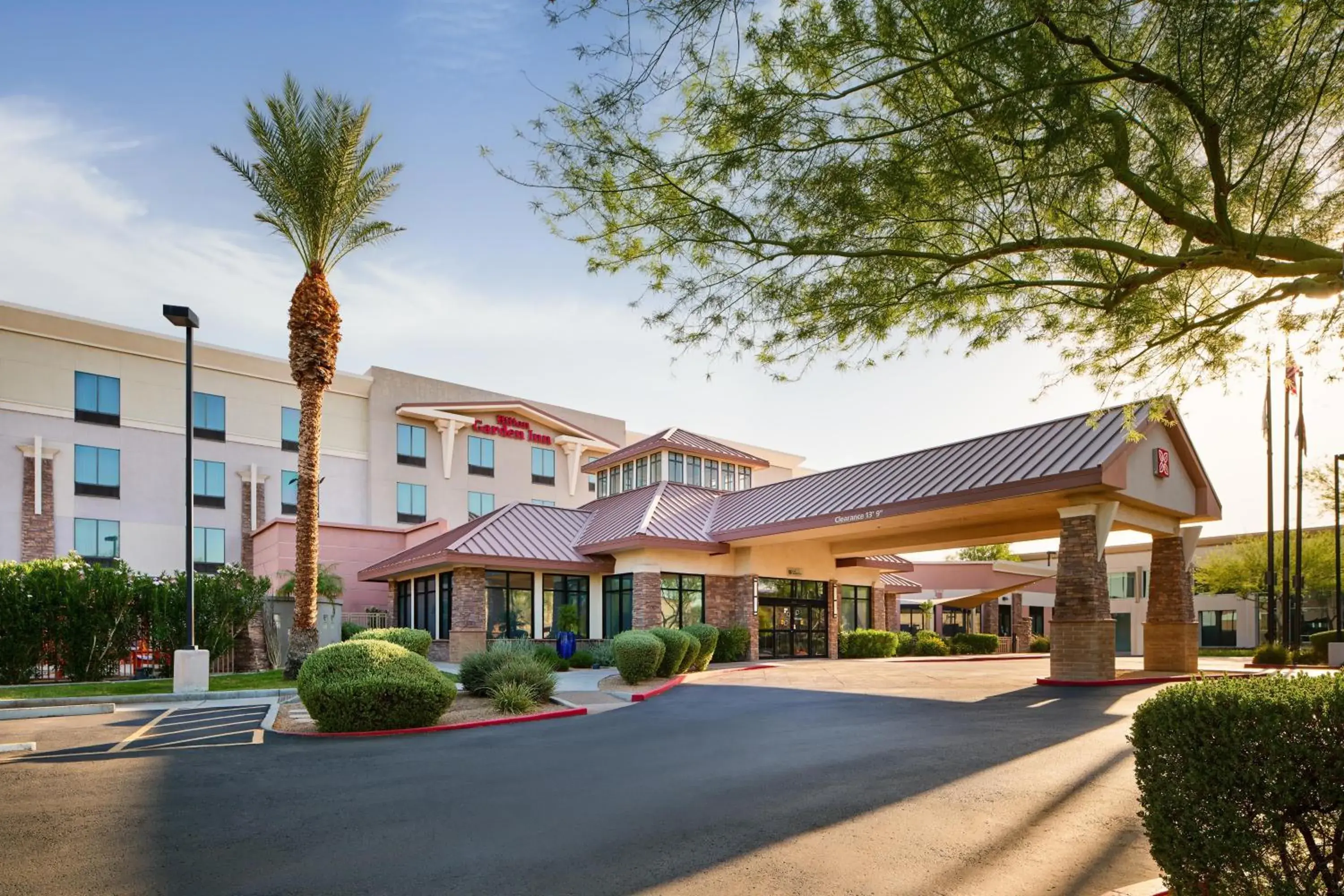 Property building in Hilton Garden Inn Phoenix North Happy Valley Property building in Hilton Garden Inn Phoenix North Happy Valley