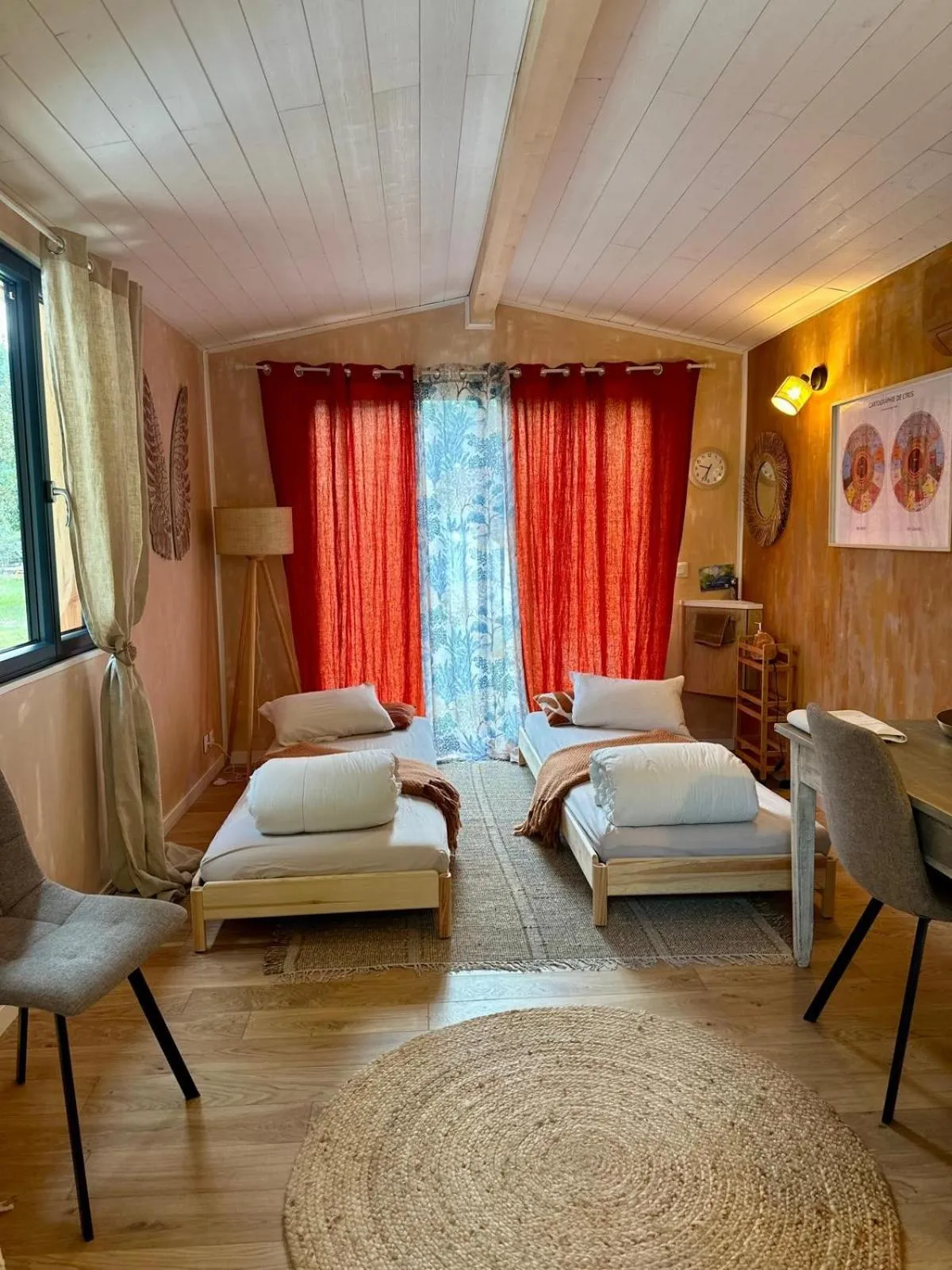 Bed in Le Pavillon Vert - B&B