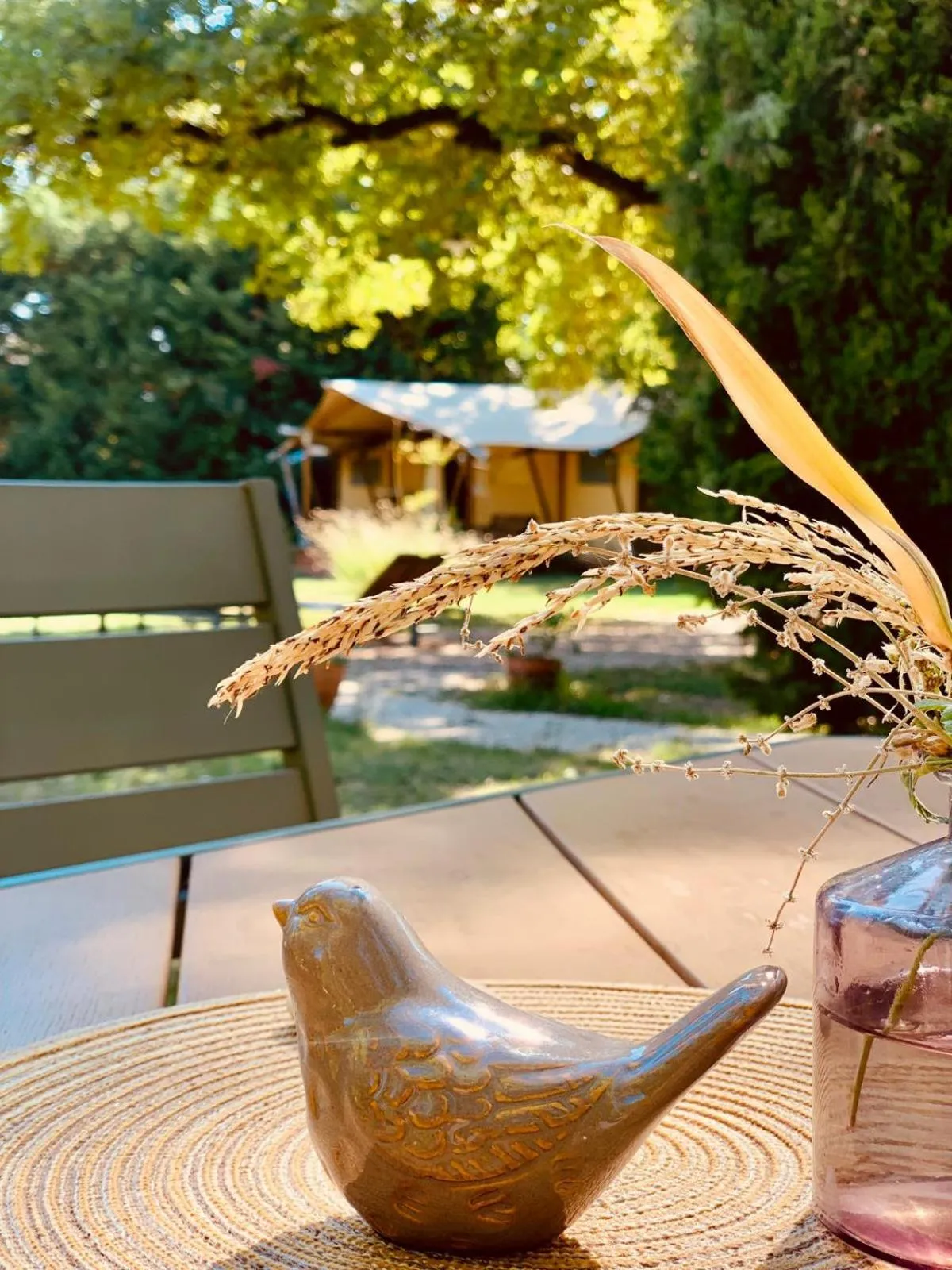 Property building in Le Pavillon Vert - B&B