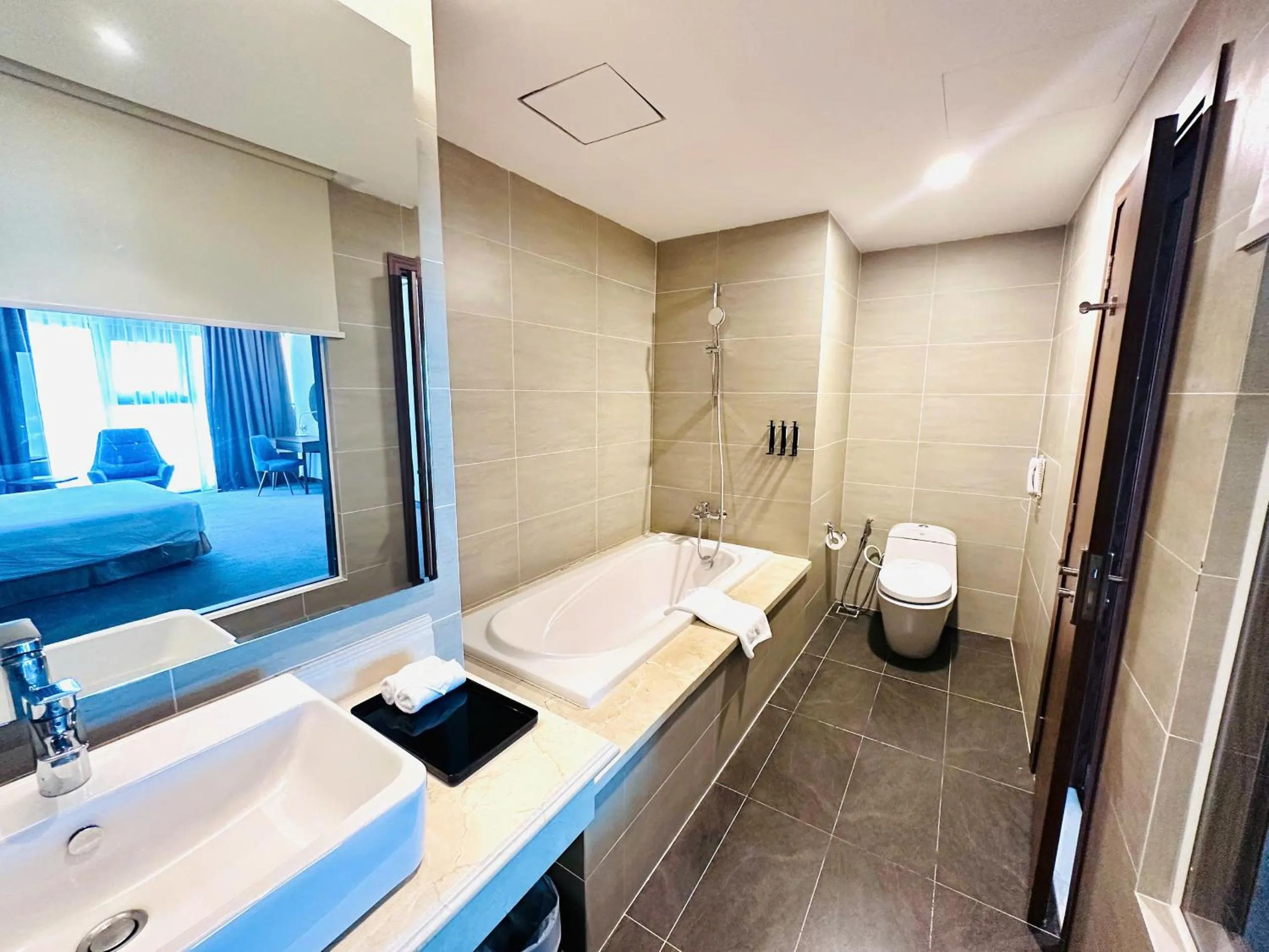 Bathroom in Muong Thanh Luxury Vien Trieu Nha Trang