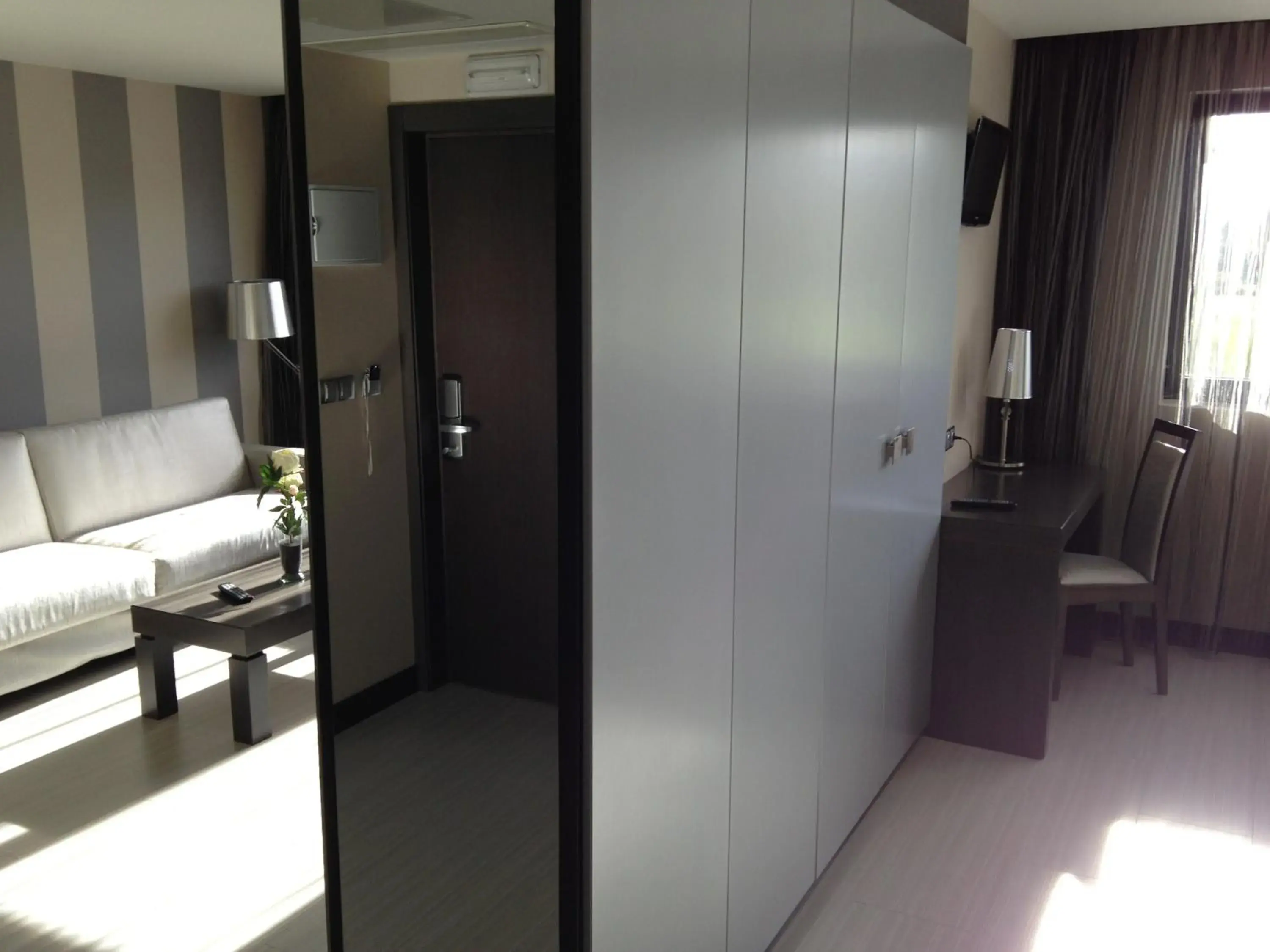 Double Room - Disability Access in Hotel Adelma Double Room - Disability Access in Hotel Adelma