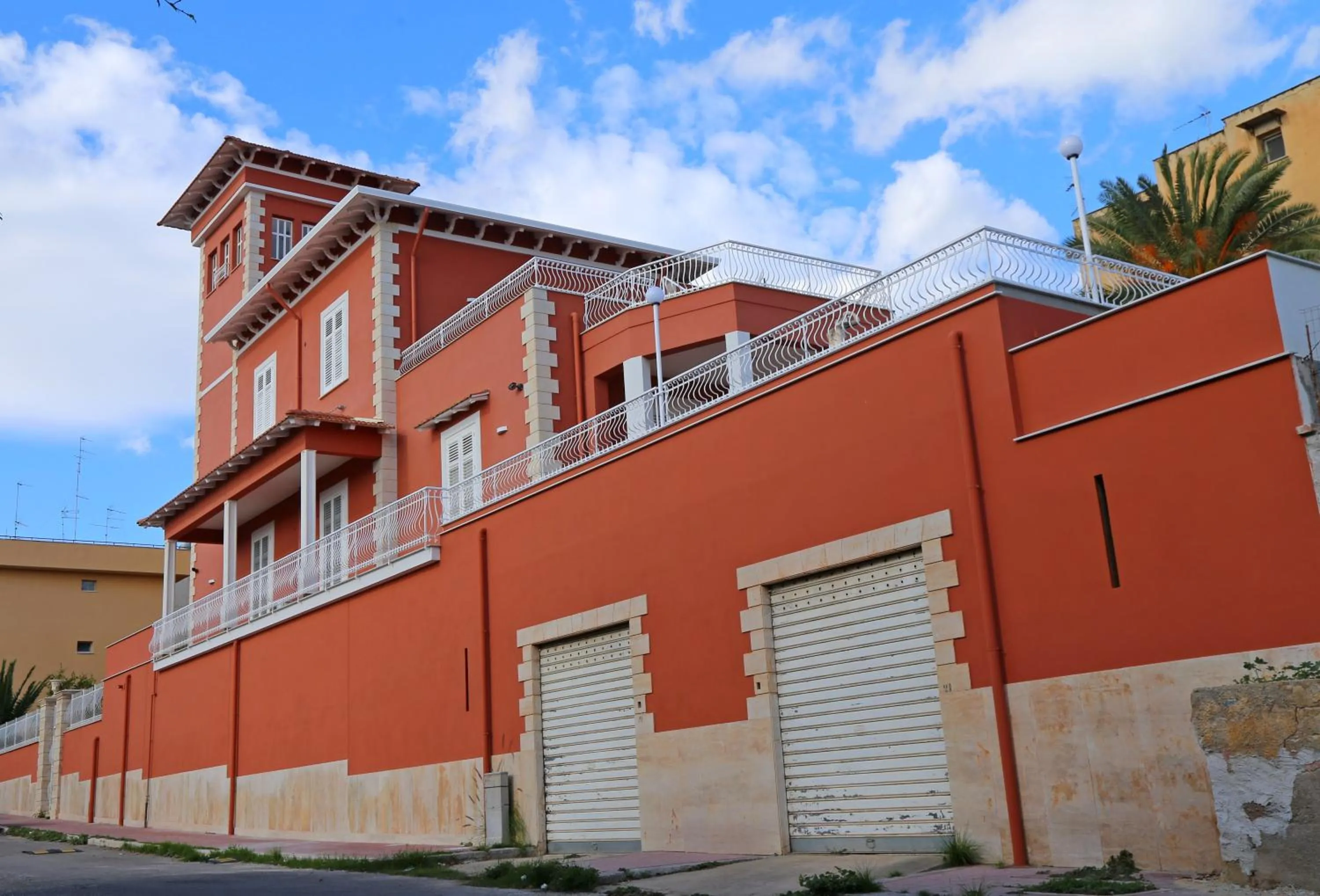 Property building in Villa Edera Rental Room