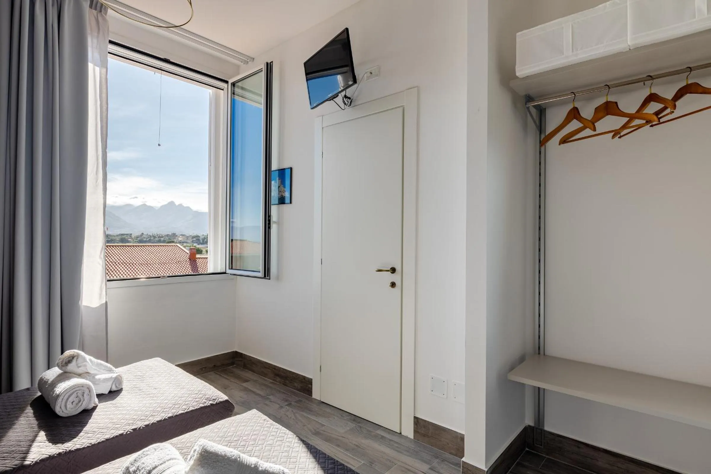 Bed in Villa Edera Rental Room