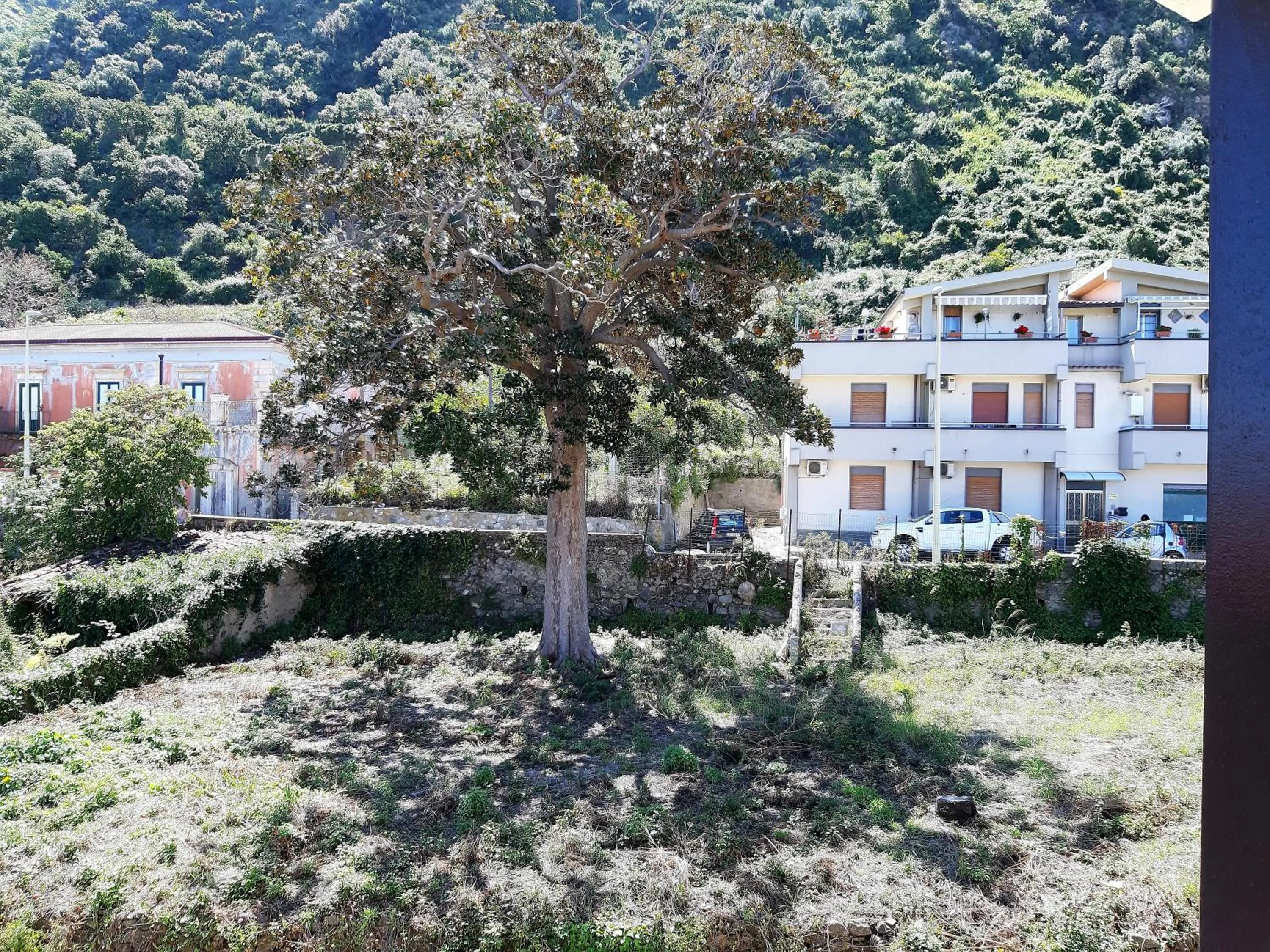 Garden in Living Piraino case vacanze