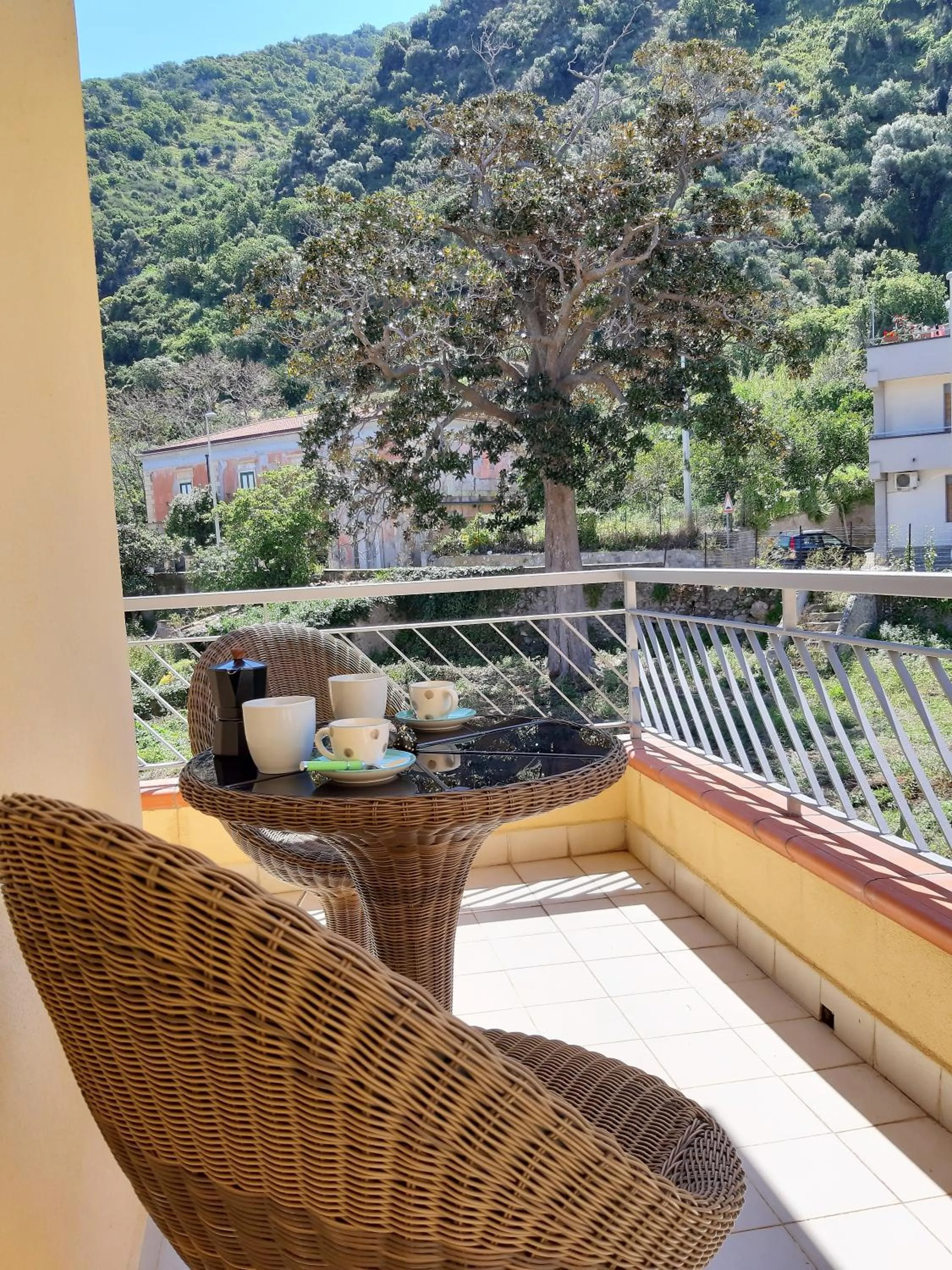 Neighbourhood in Living Piraino case vacanze